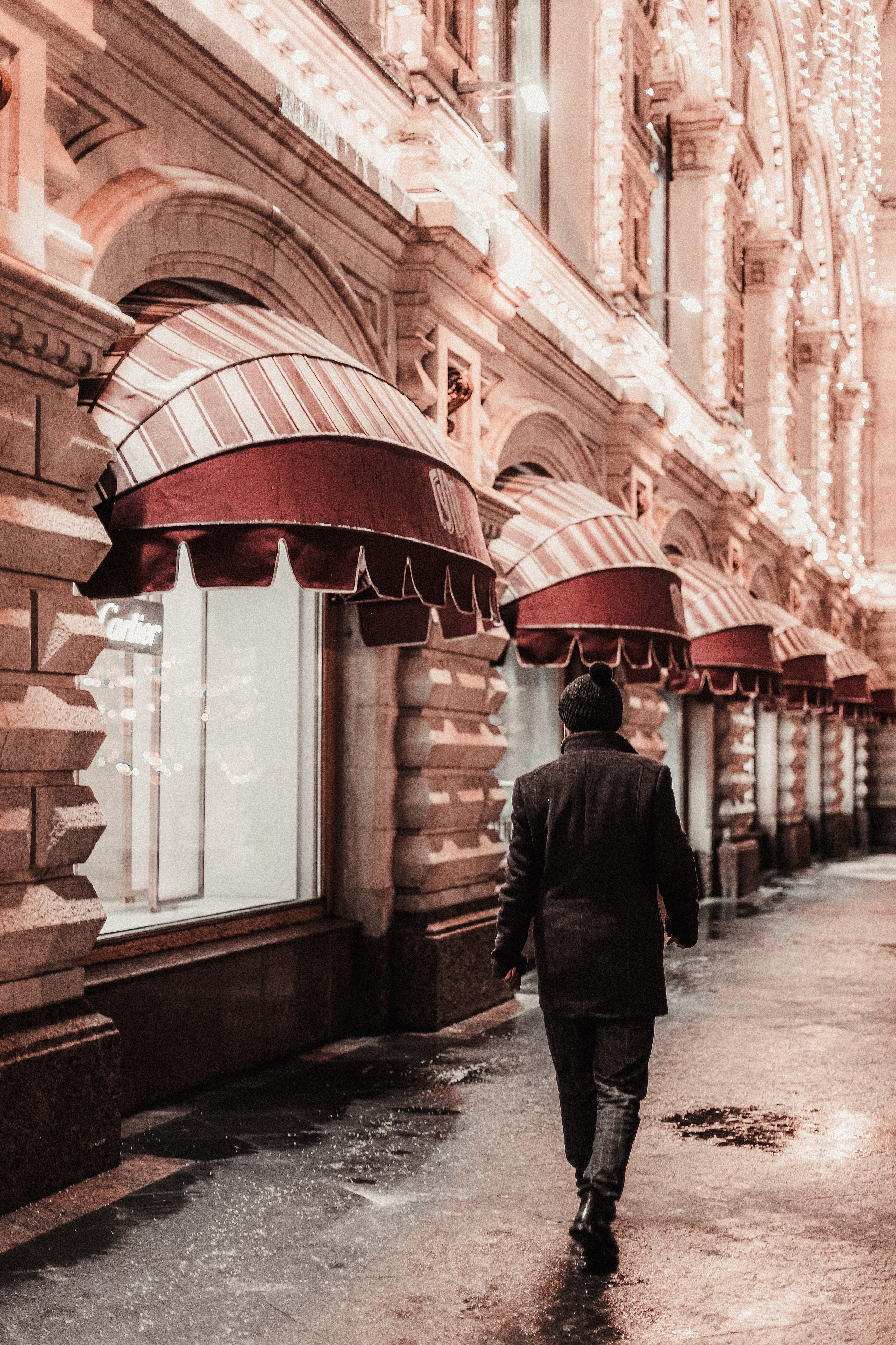 Мужская история в центре. Mariam Bagdasaryan