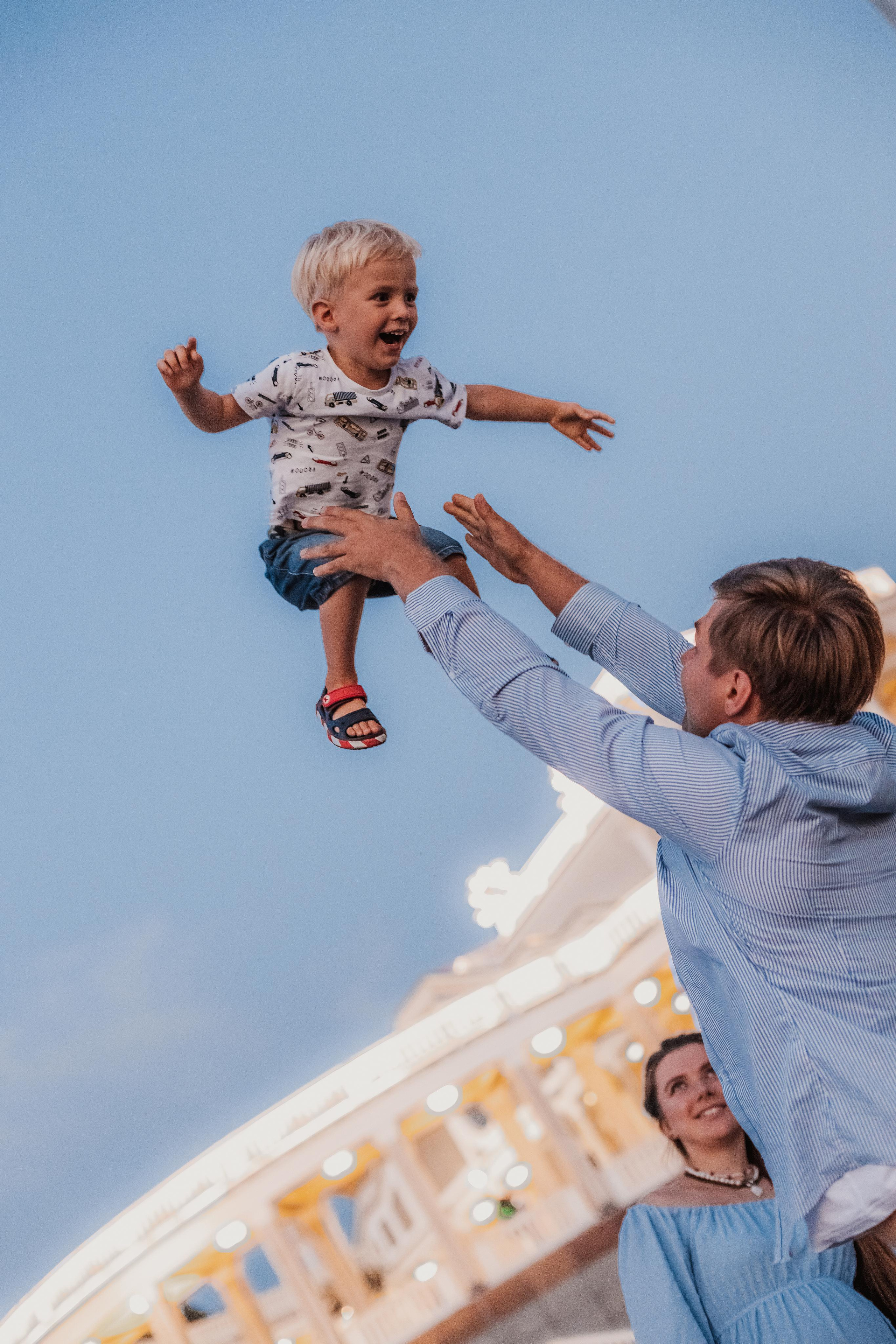На закате в порту. Мариам Багдасарян