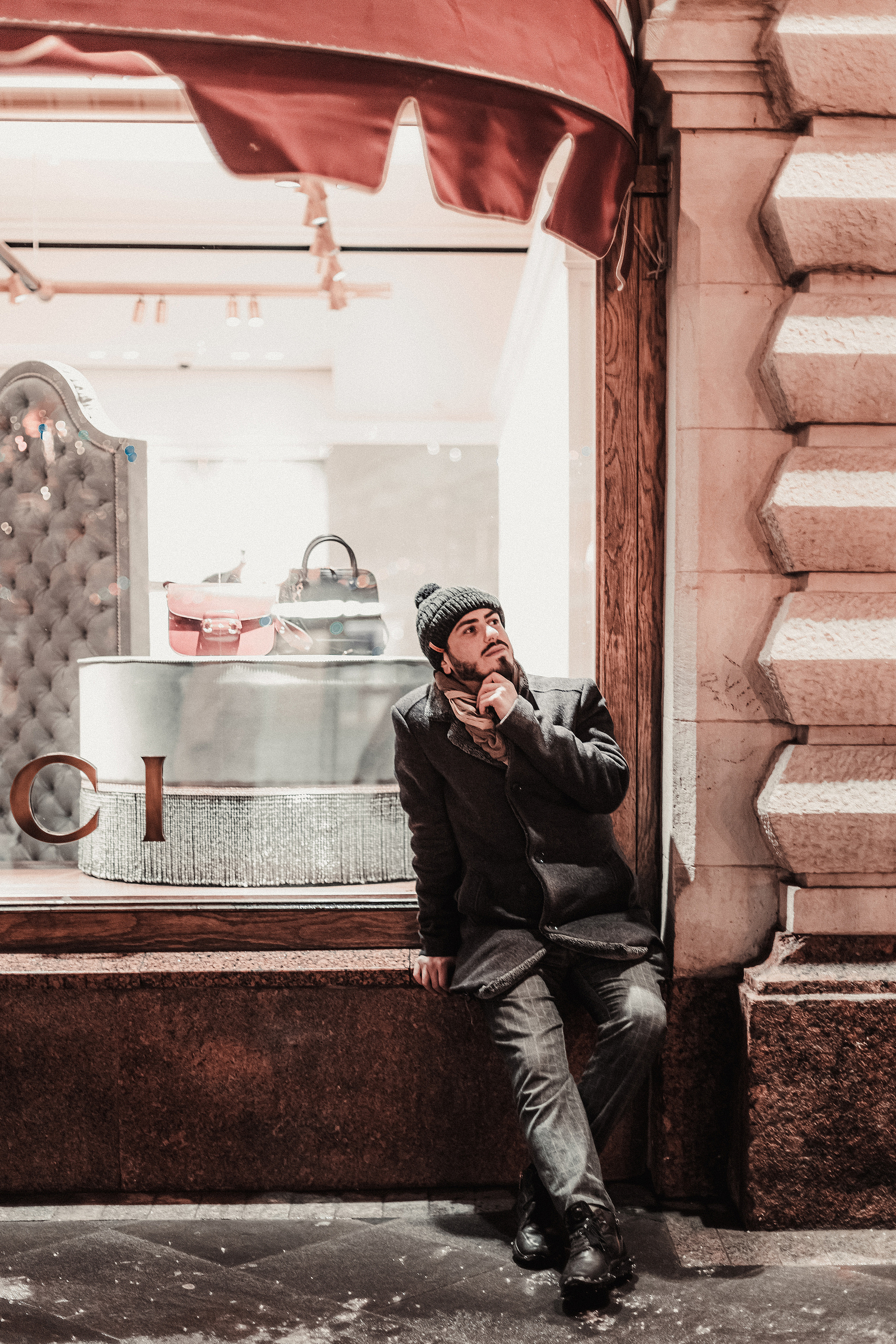 Мужская история в центре. Mariam Bagdasaryan