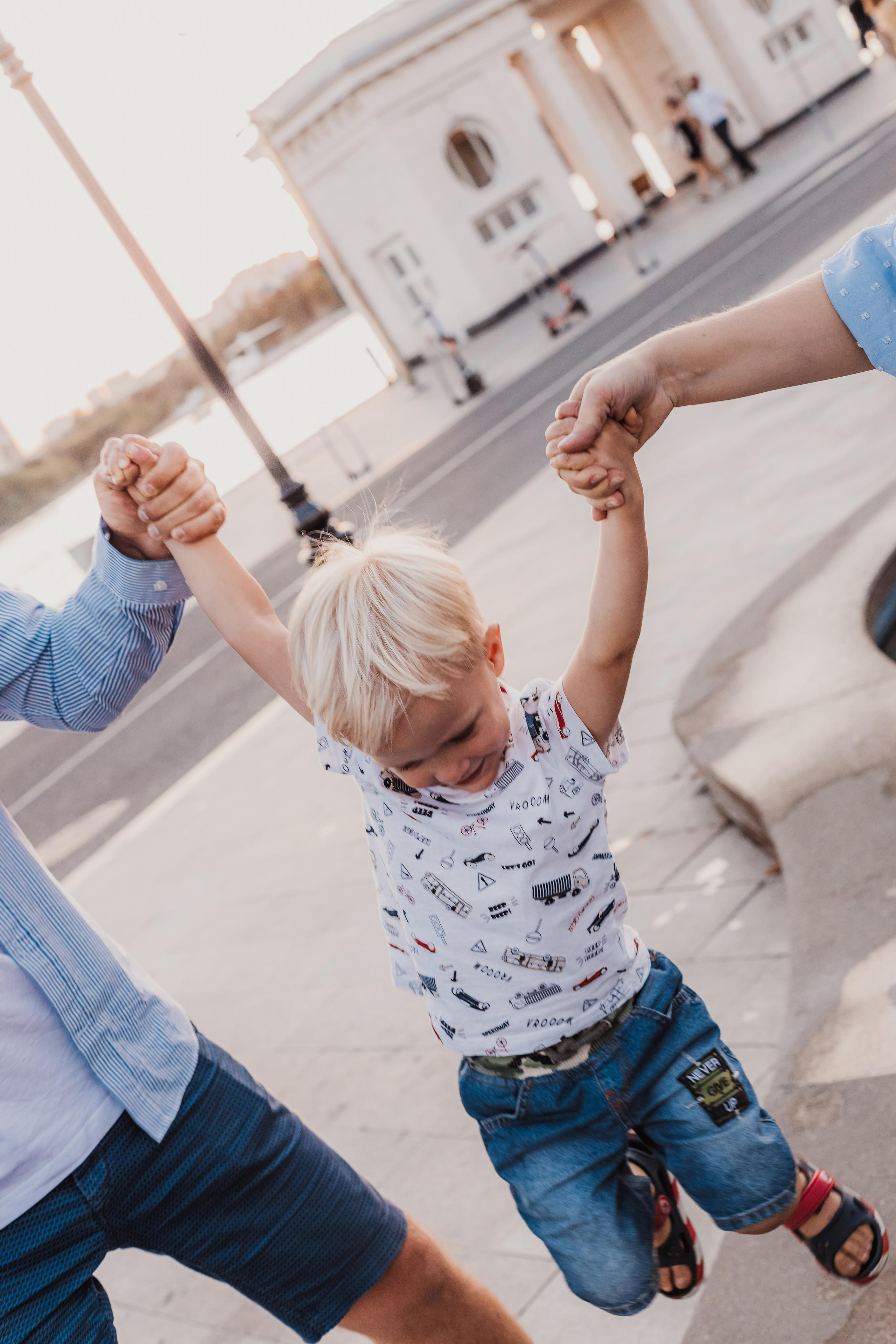На закате в порту. Мариам Багдасарян