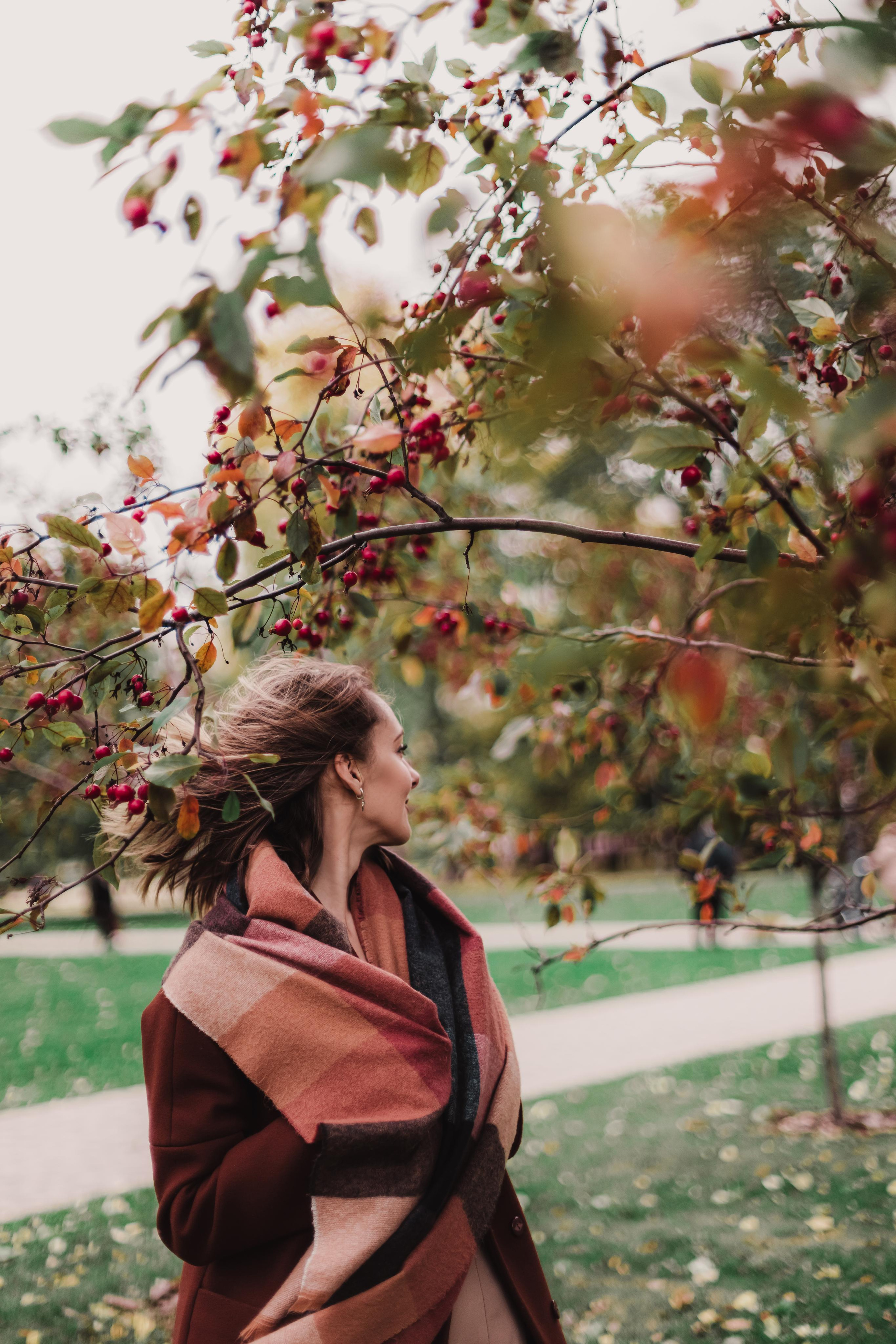 Кутаясь в осень. Mariam Bagdasaryan