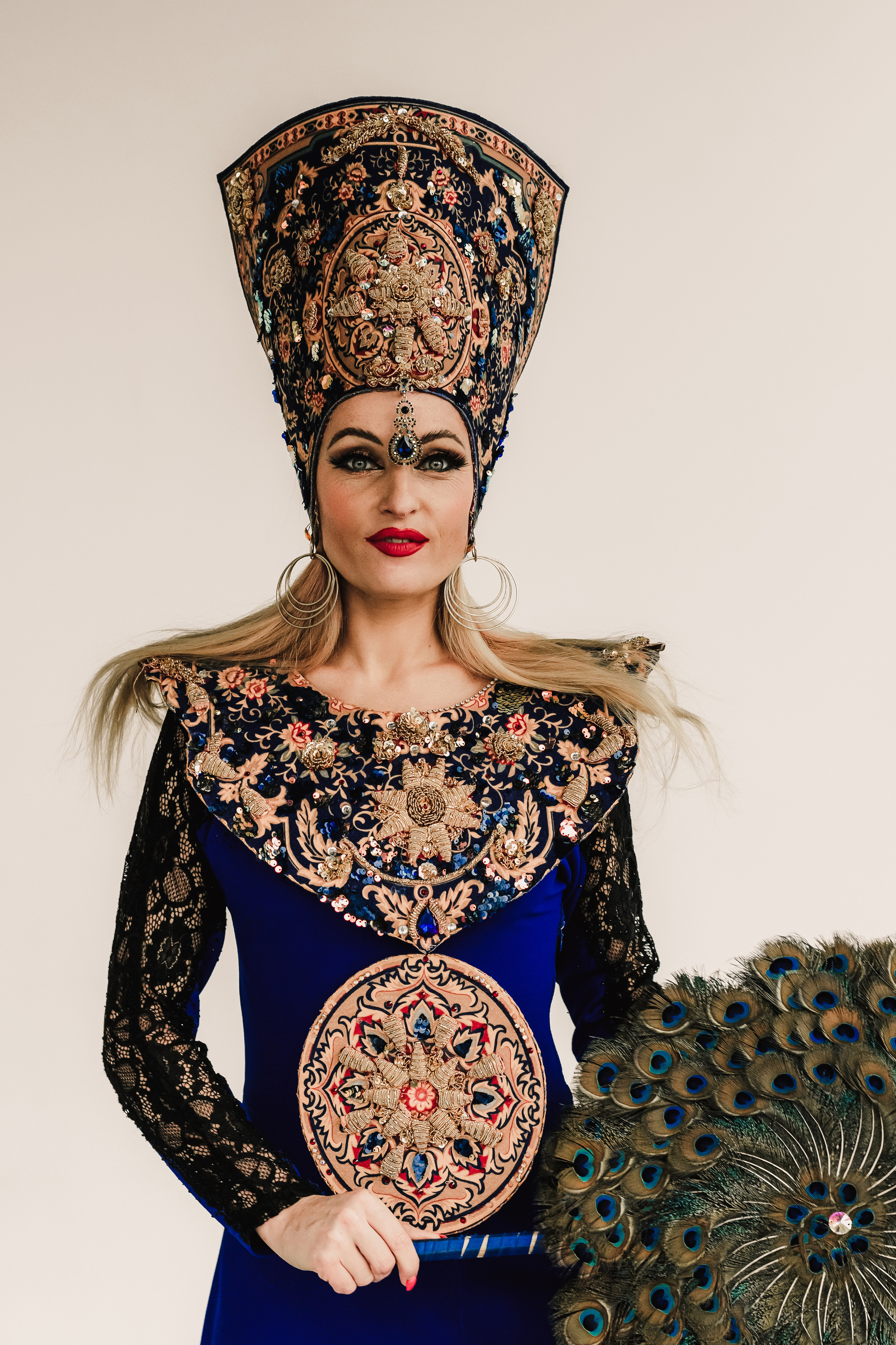 Перья. Мариам Багдасарян