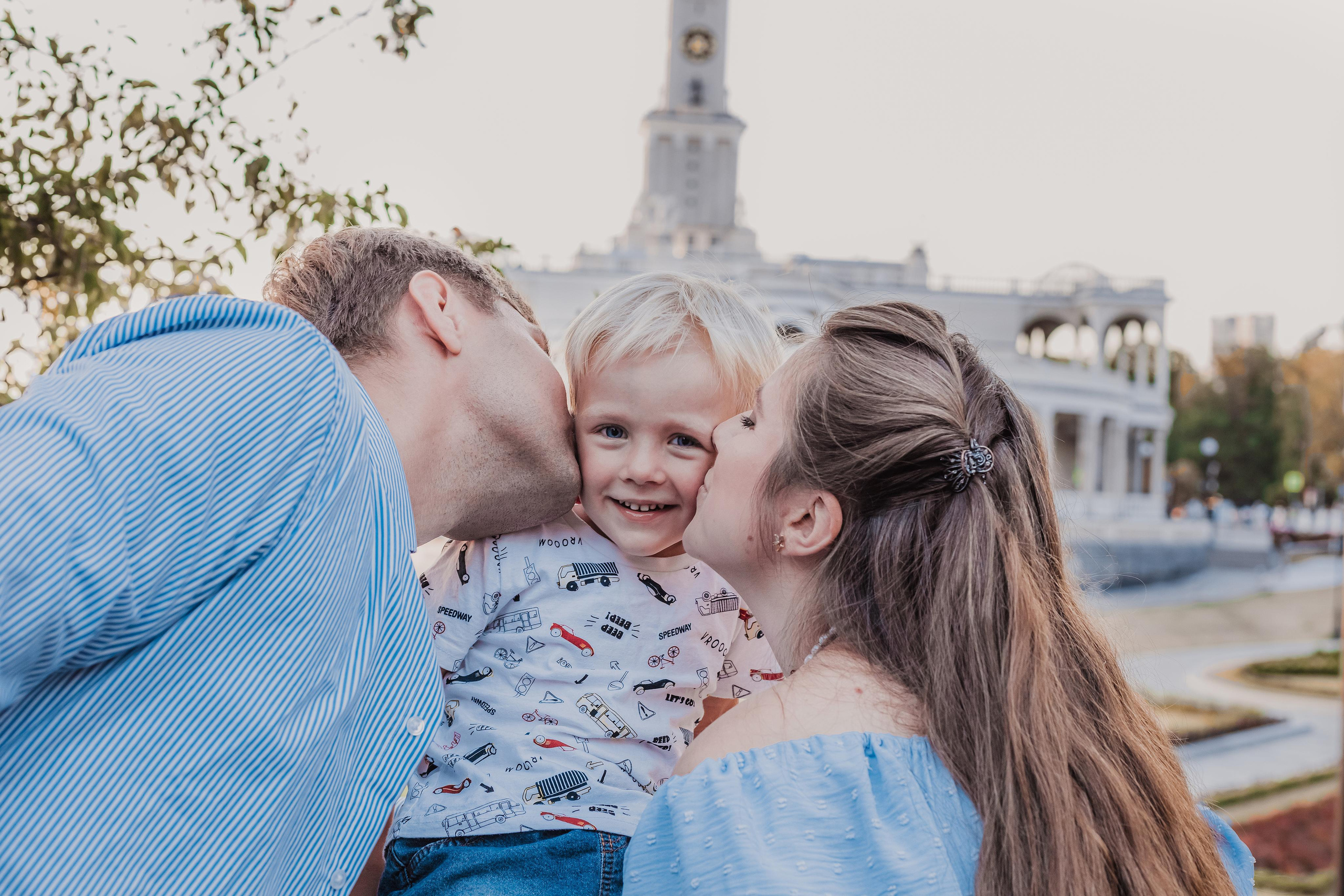 На закате в порту. Мариам Багдасарян