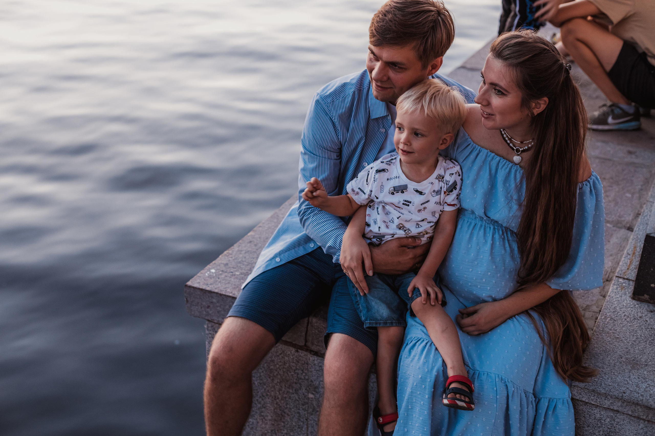 На закате в порту. Мариам Багдасарян