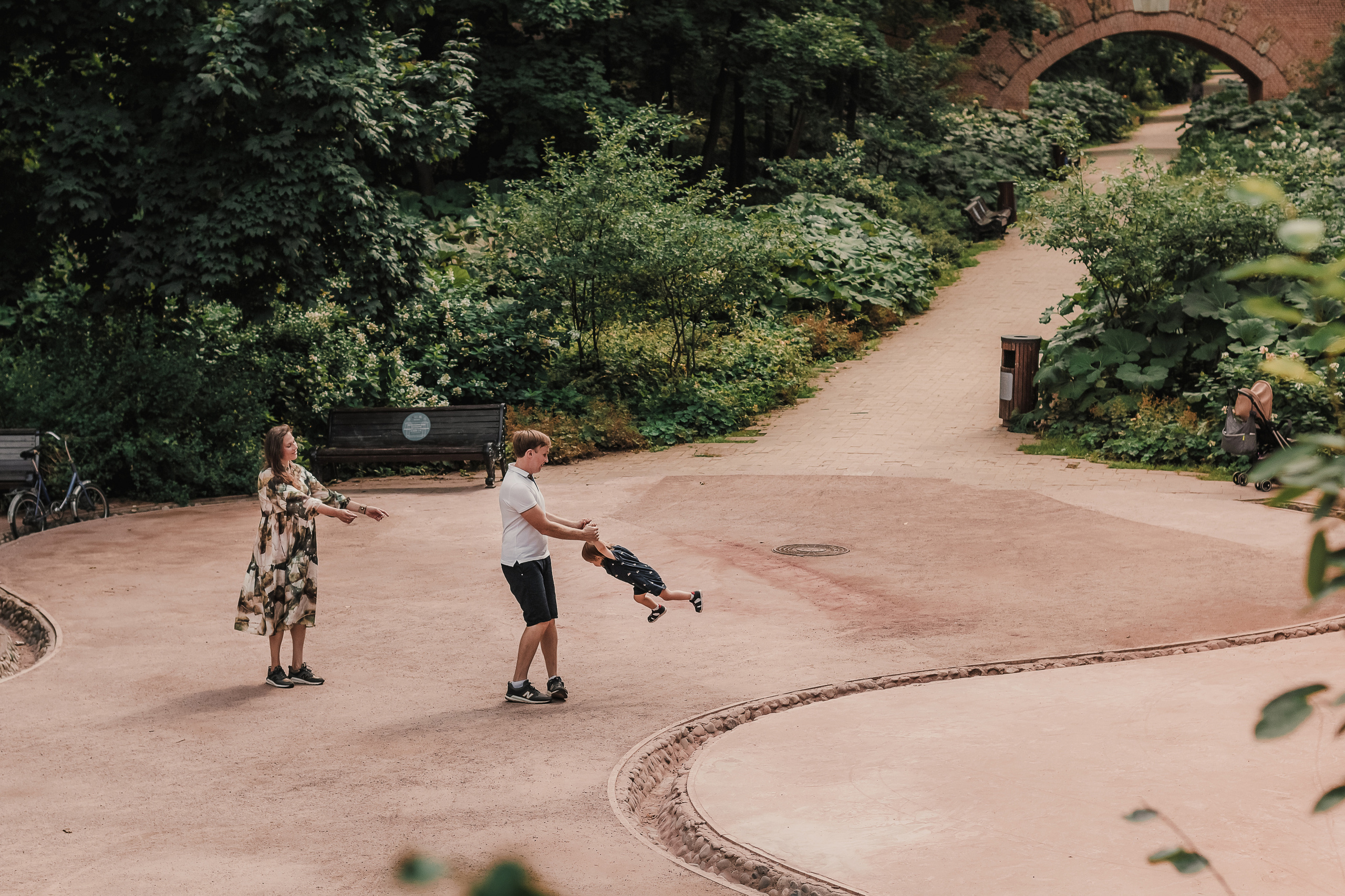 С детством за руку. Mariam Bagdasaryan