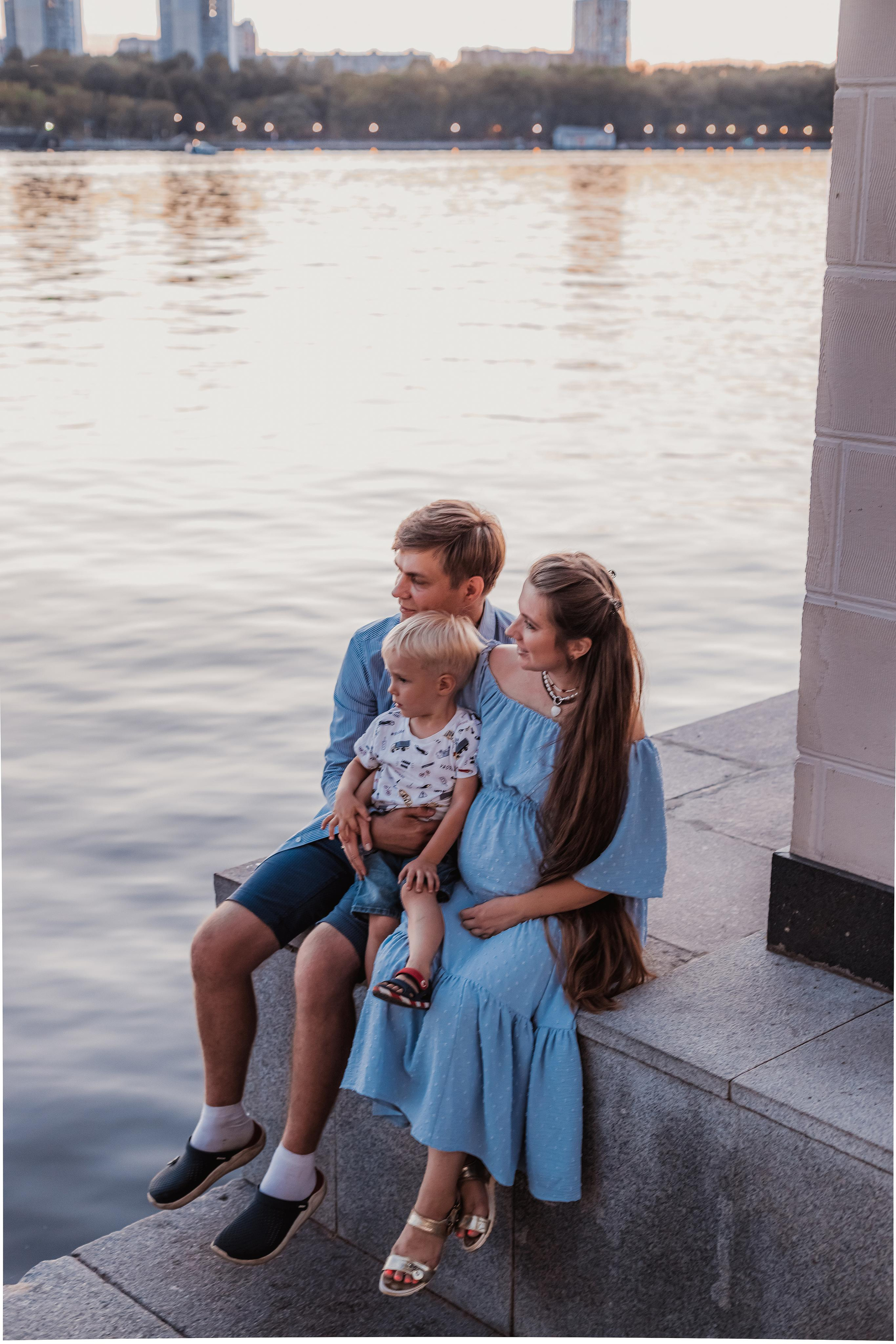 На закате в порту. Мариам Багдасарян