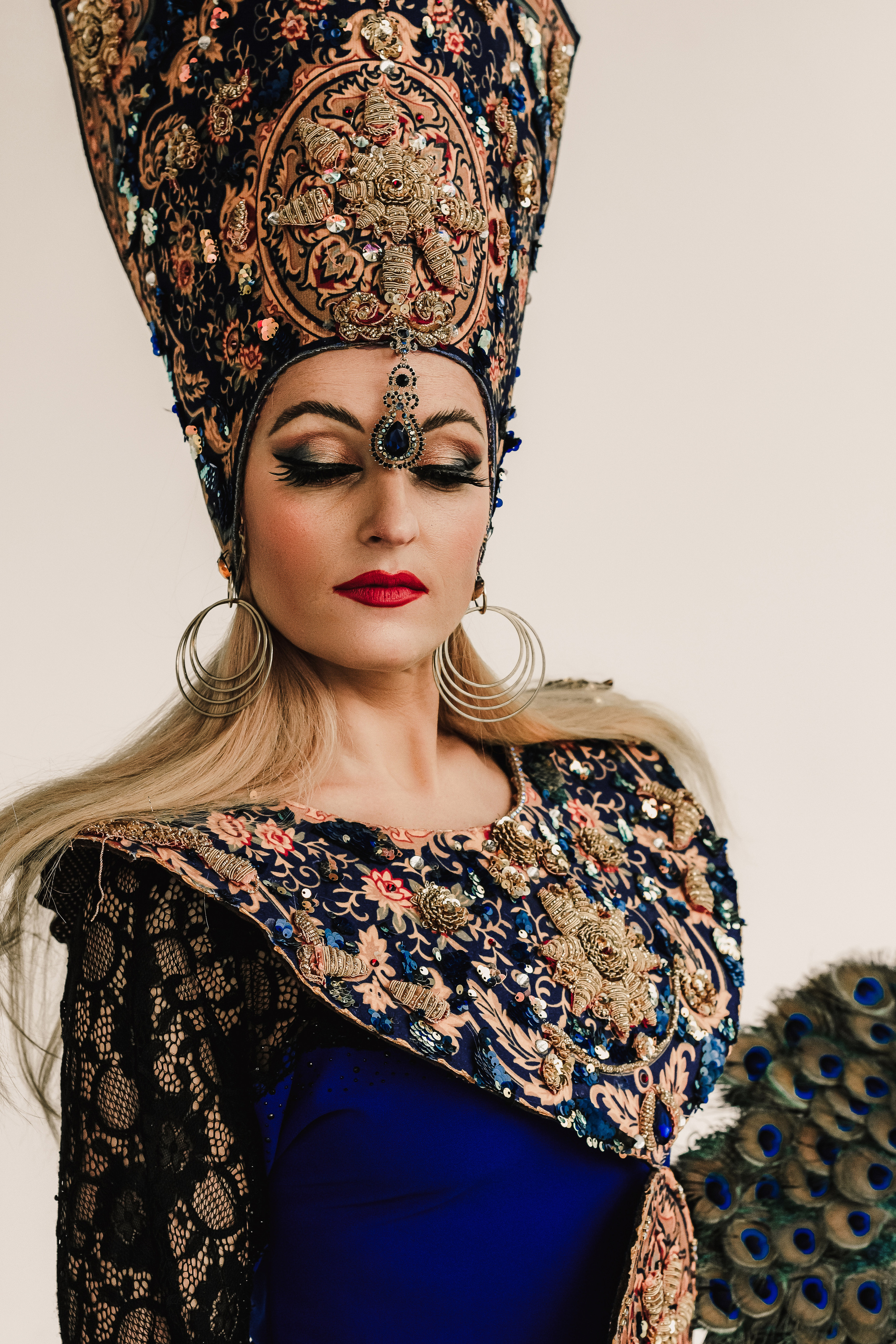 Перья. Мариам Багдасарян