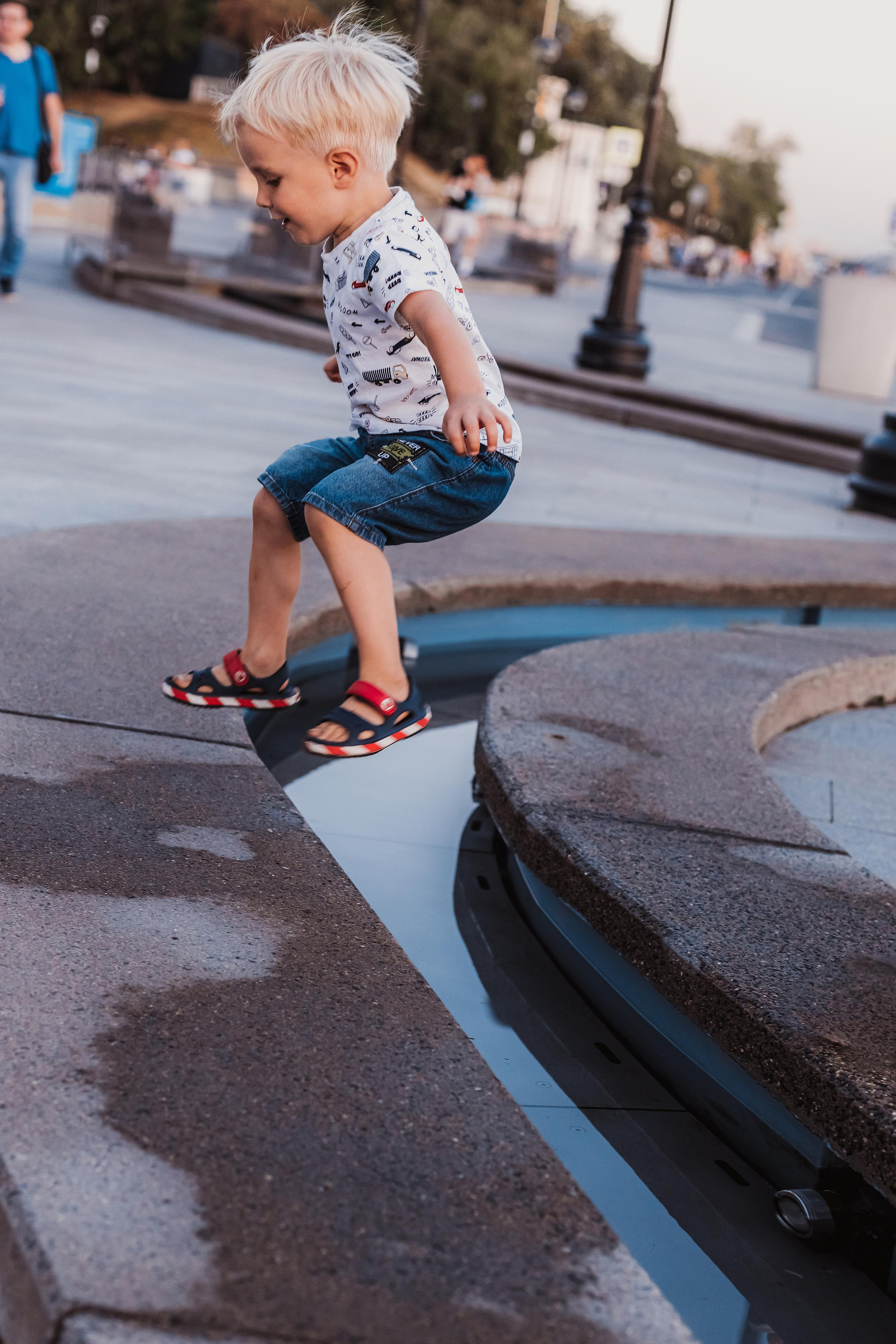 На закате в порту. Мариам Багдасарян