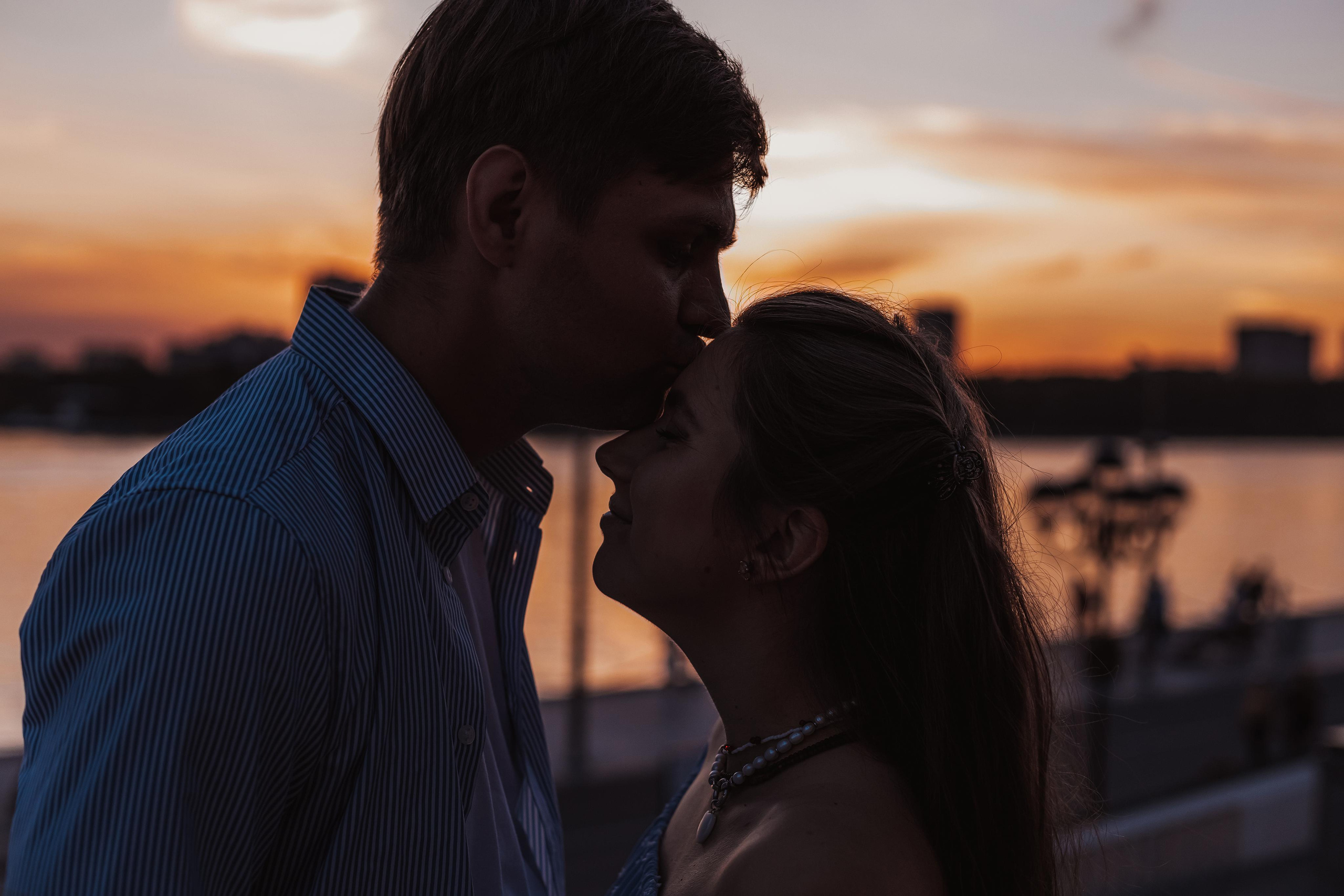 На закате в порту. Мариам Багдасарян