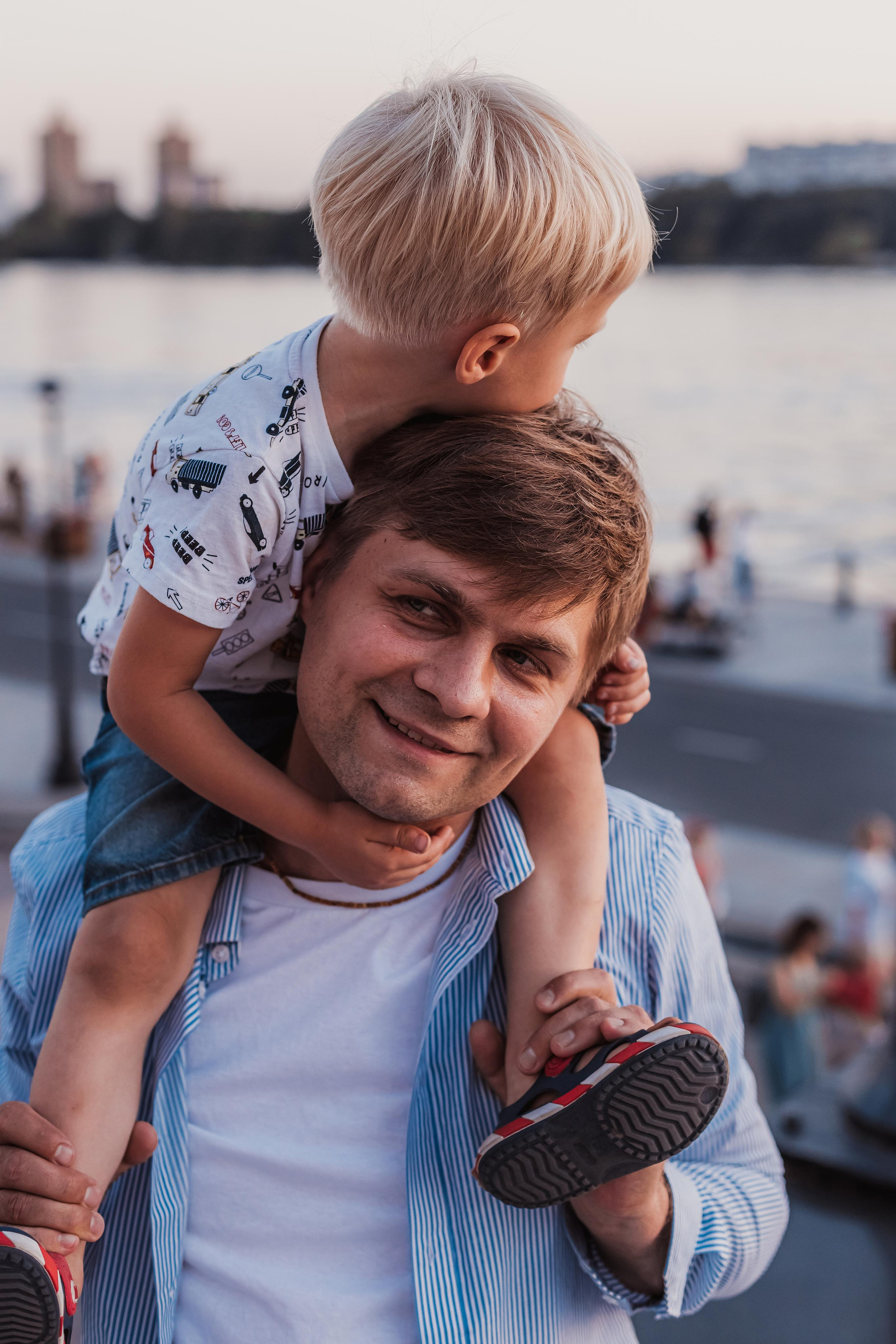 На закате в порту. Мариам Багдасарян