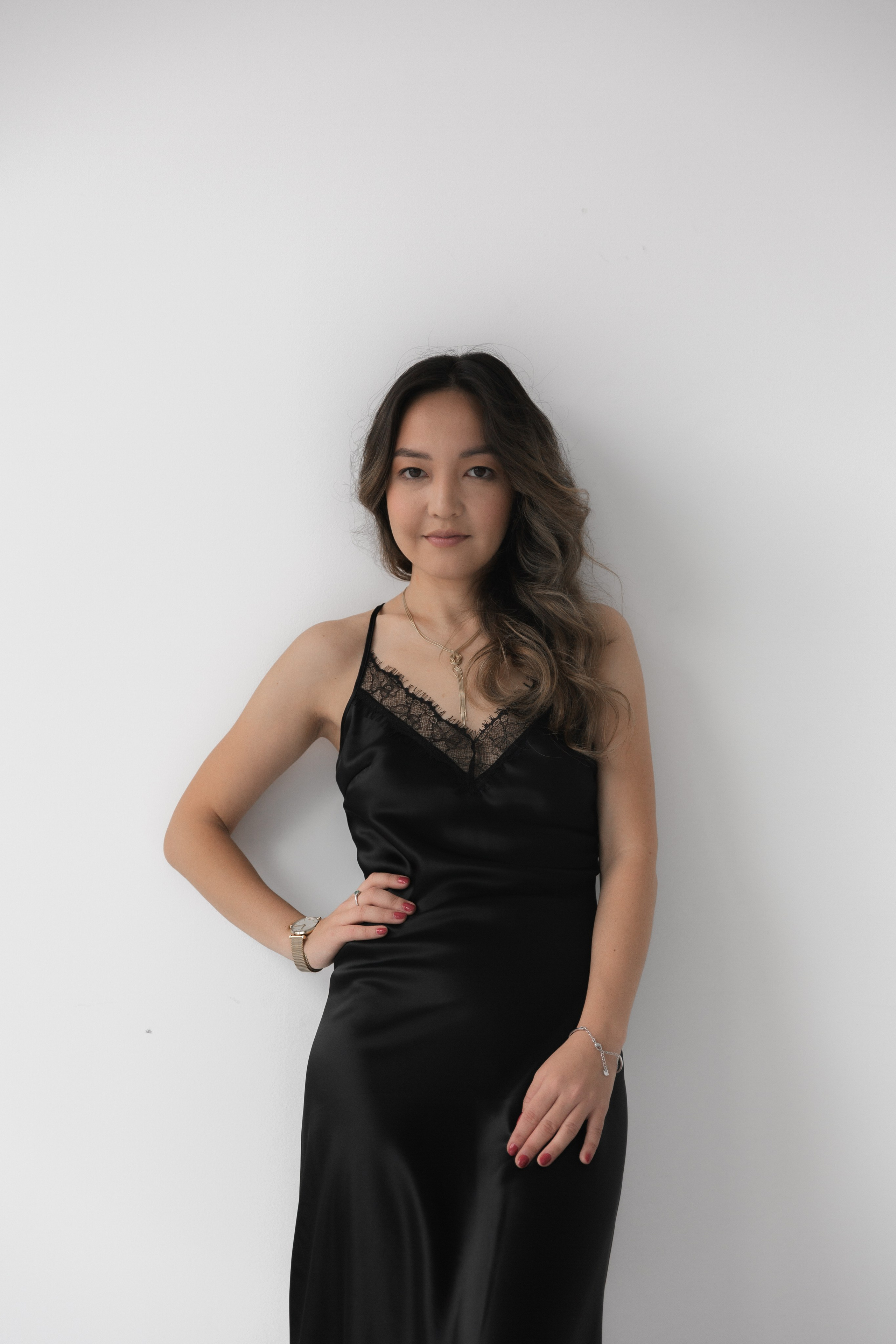 Professional Woman Portrait Dubai | Refined Portraits