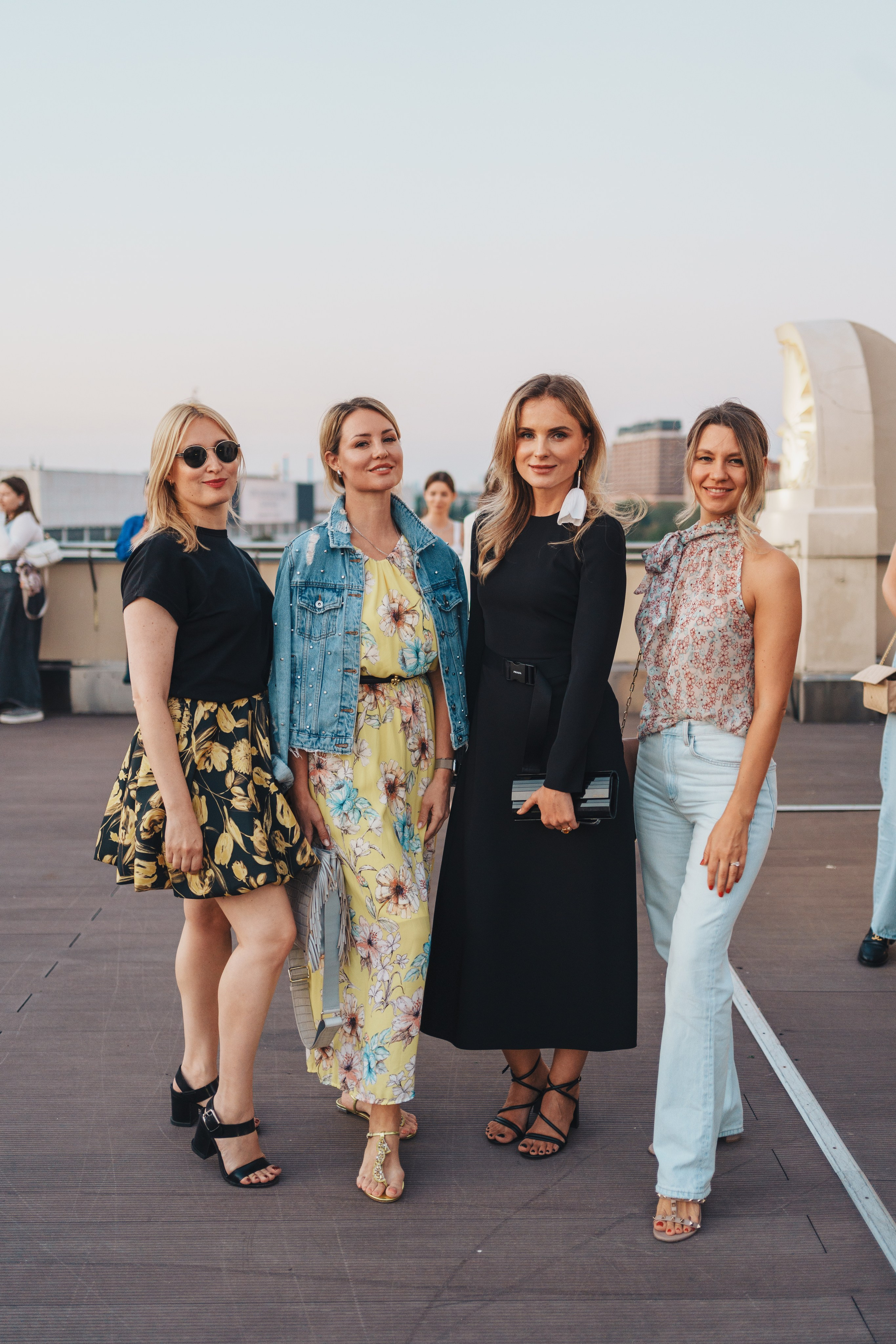 Выставка на крыше Парка Горького. Семейный и детский фотограф и видеограф в Москве, Серпухове и Тарусе Валерия Сорокина