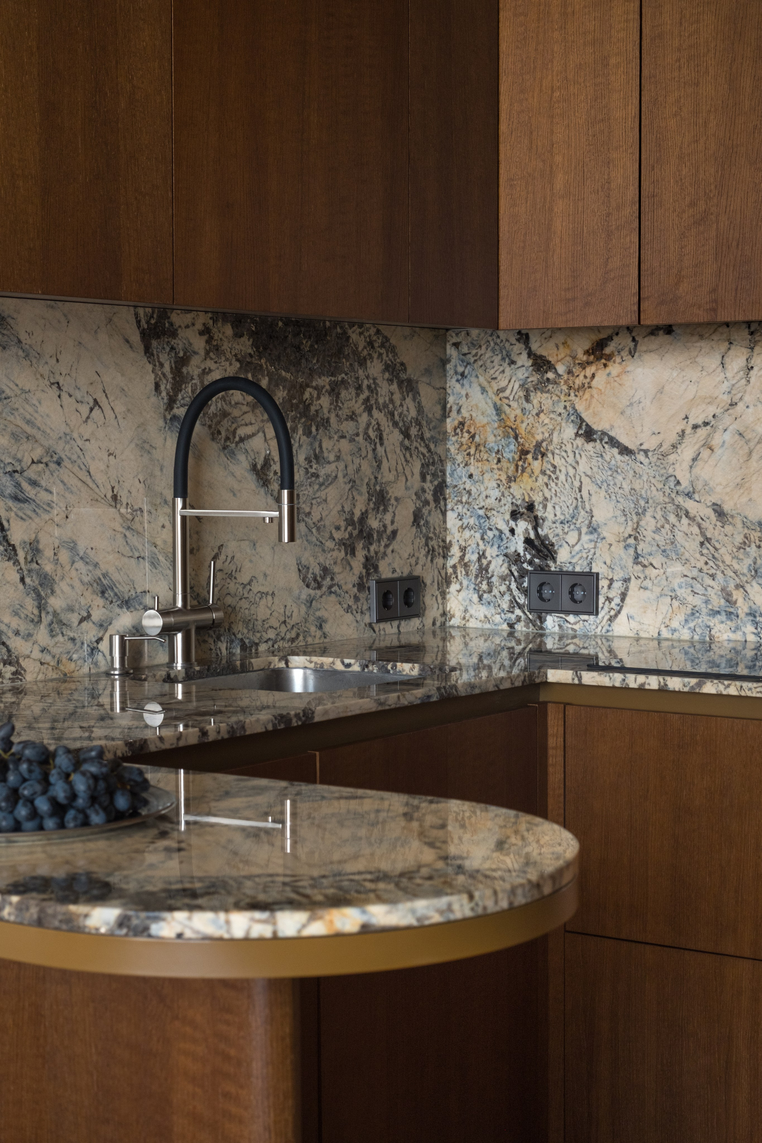 Sochi Private Apartment by Katerina Zamay. Ekaterina Symidi. Interior Photographer
