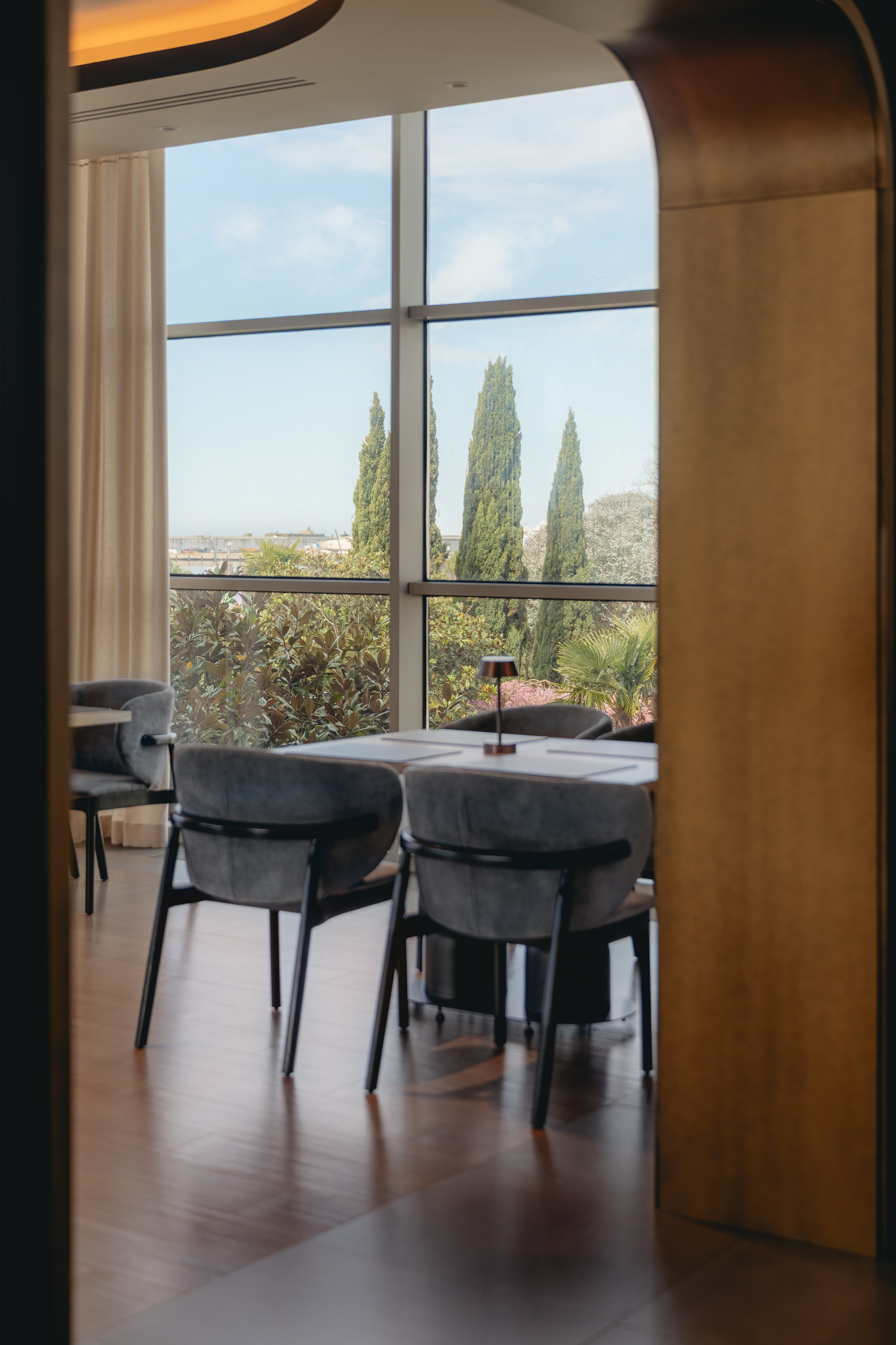Mantera Congress Lobby by AA Partners. Ekaterina Symidi. Interior Photographer