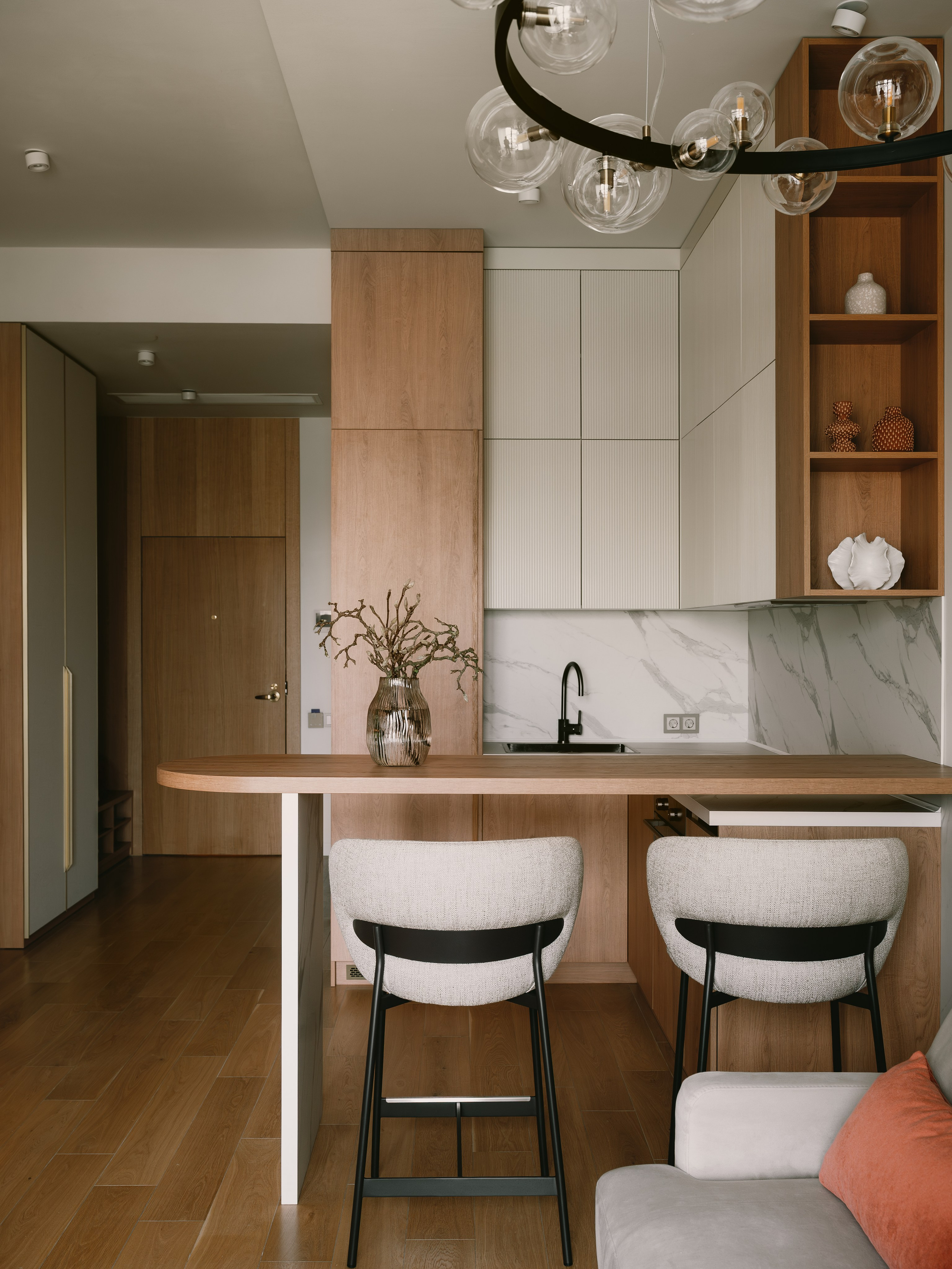 Mantera Supreme Private Apartments by AA Partners. Ekaterina Symidi. Interior Photographer