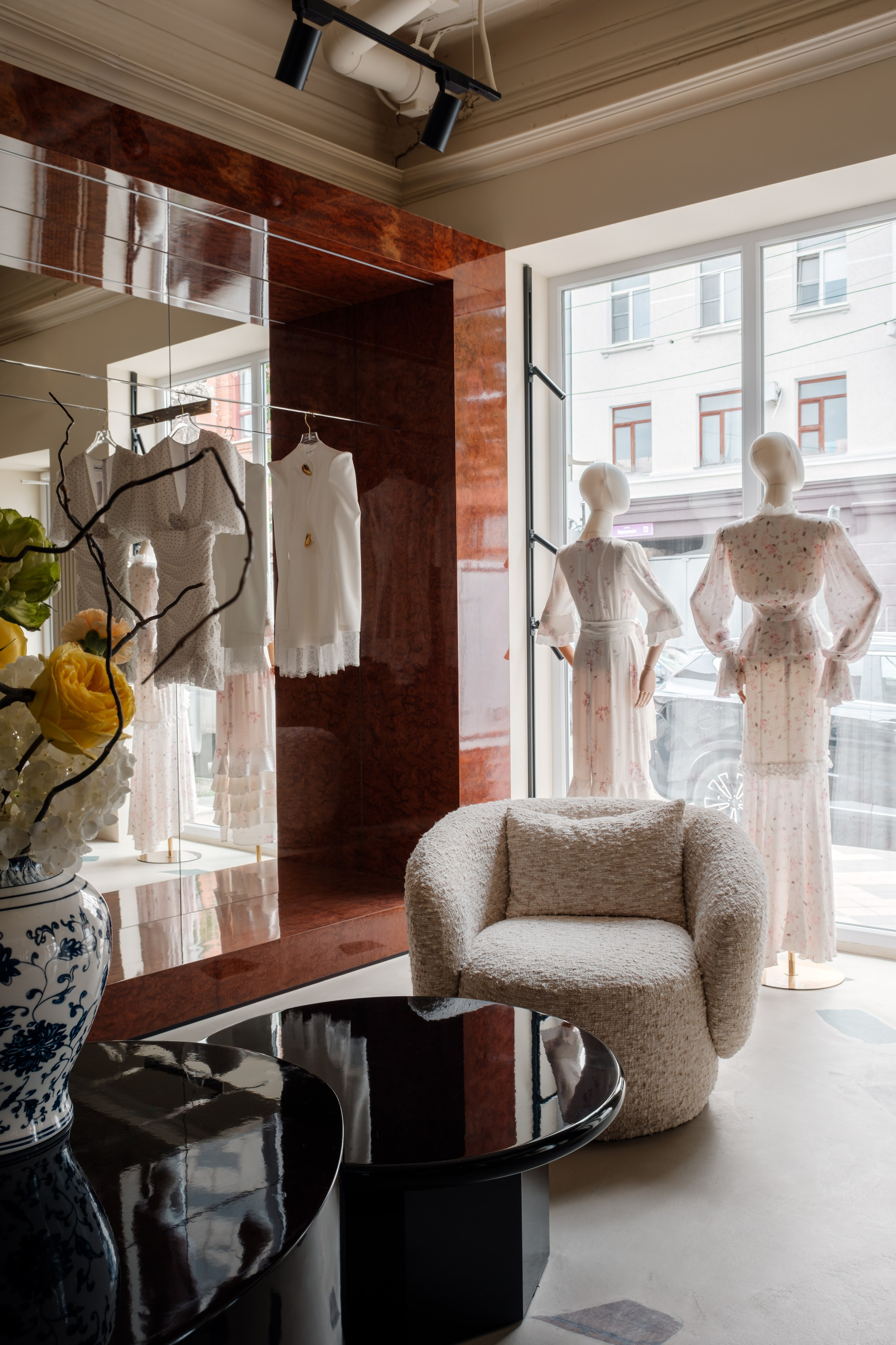 Way Camelia Boutique. Ekaterina Symidi. Interior Photographer