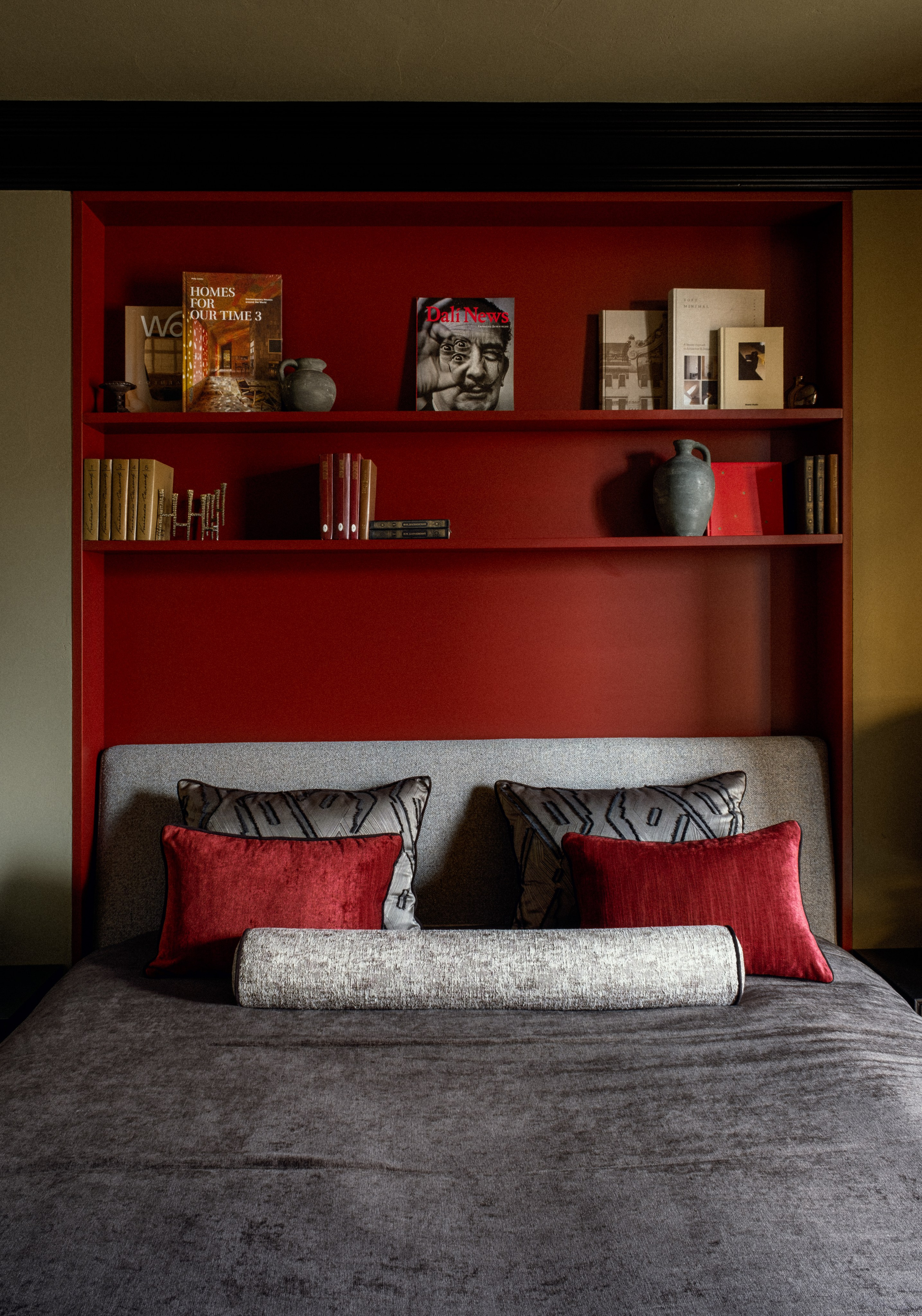 Private Apartment by Lena Golubinskaya. Ekaterina Symidi. Interior Photographer