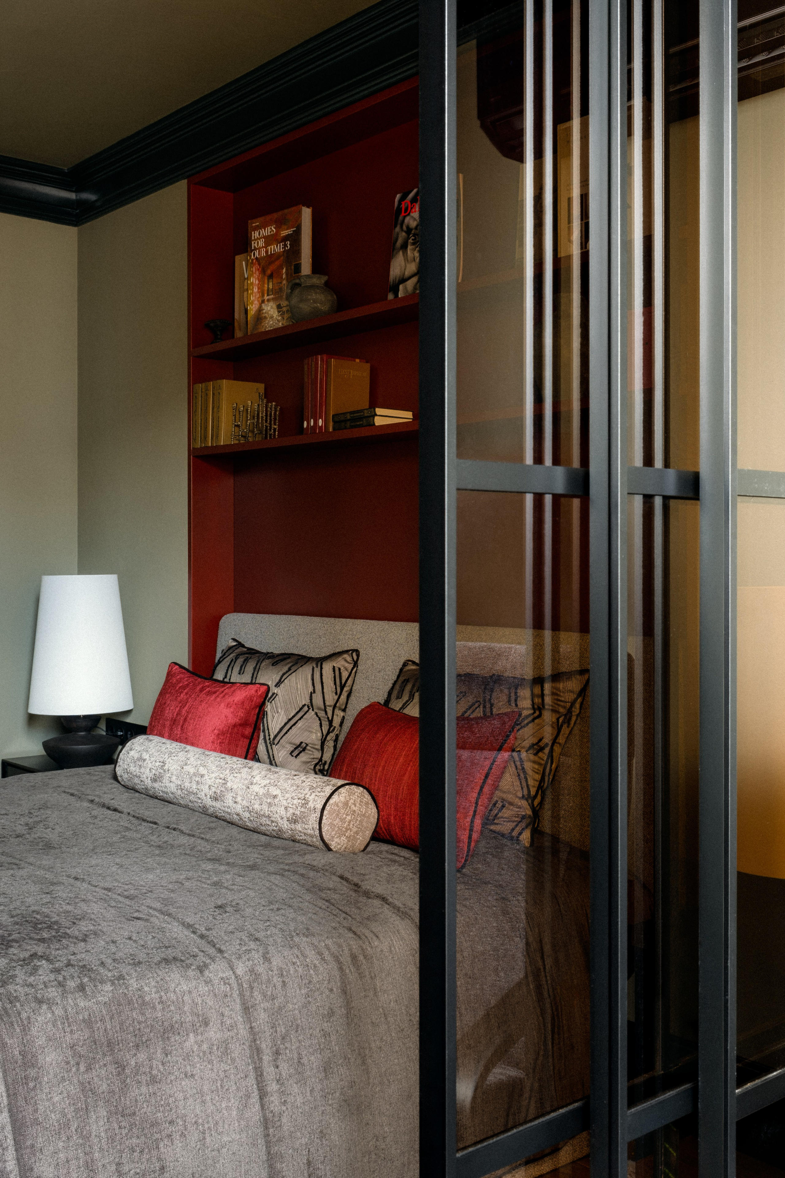Private Apartment by Lena Golubinskaya. Ekaterina Symidi. Interior Photographer