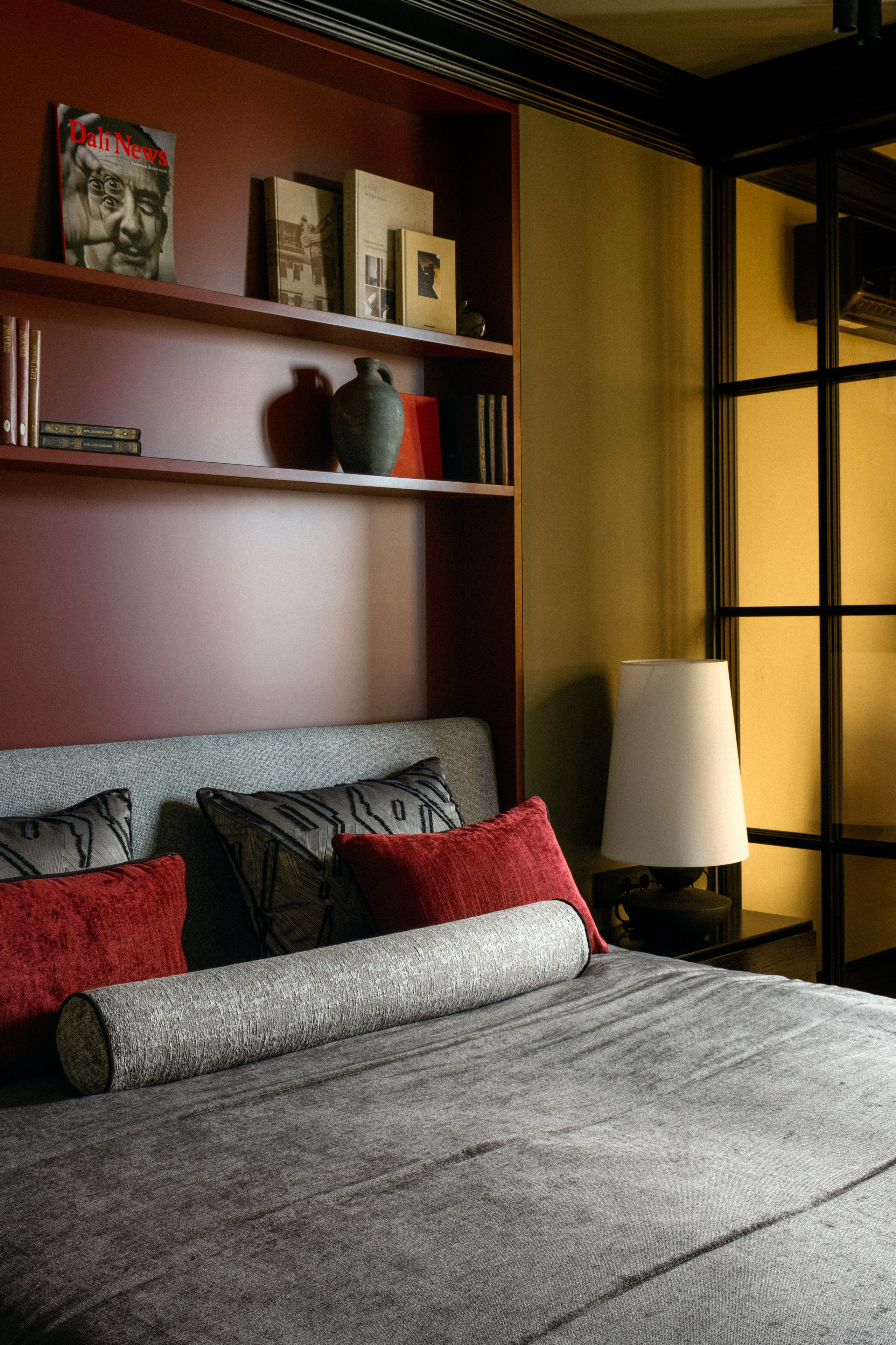 Private Apartment by Lena Golubinskaya. Ekaterina Symidi. Interior Photographer