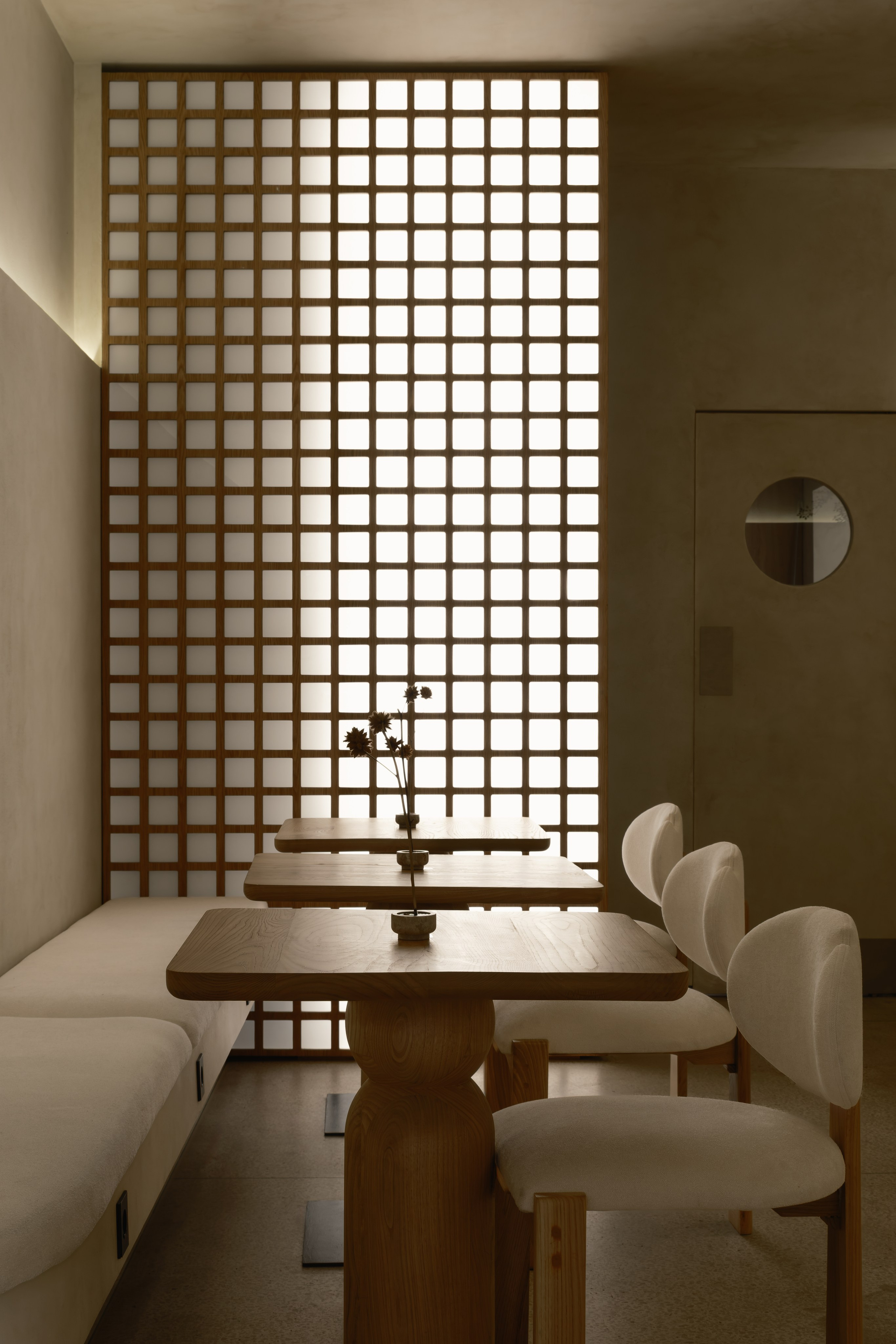 Кафе MAIZEN в Тбилиси. Ekaterina Symidi — Interior Photographer