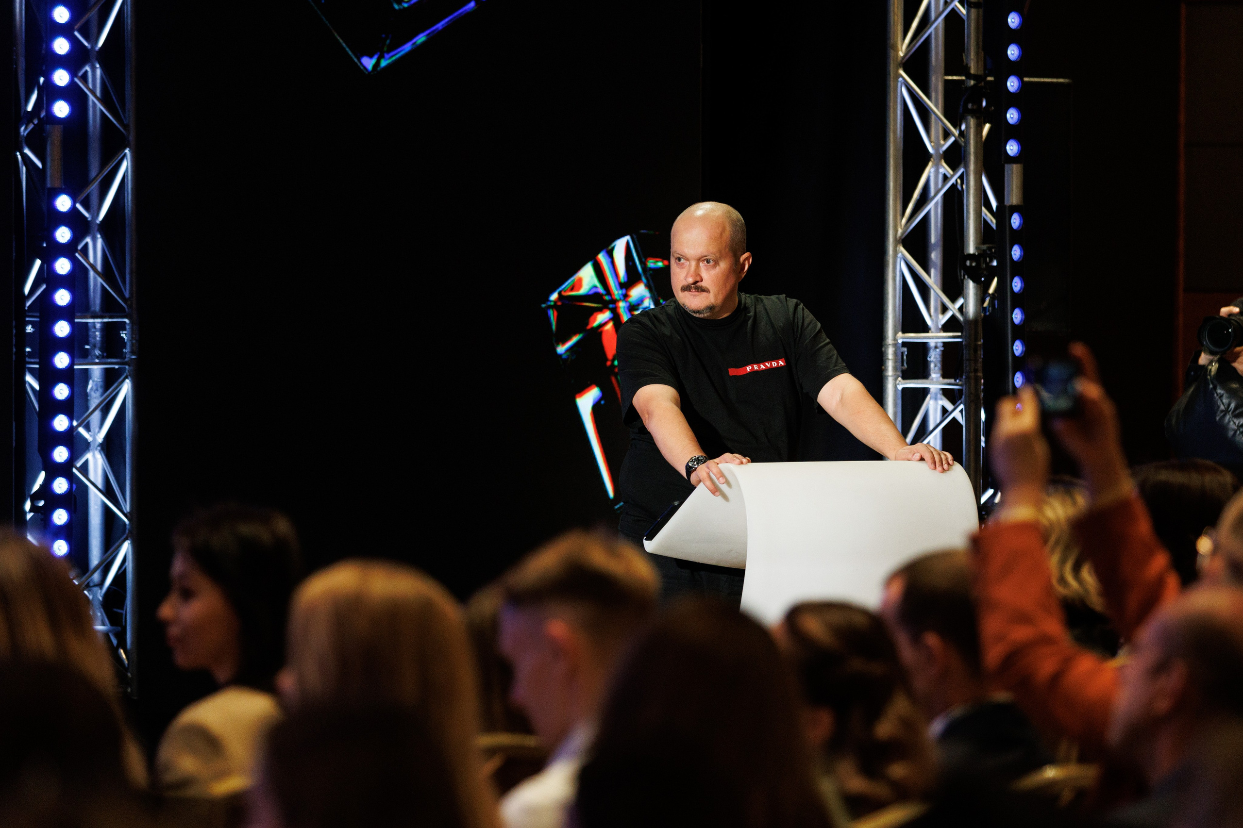 Игроник Х Коммерсантъ. Репортажный Фотограф в Москве Юра Гушан