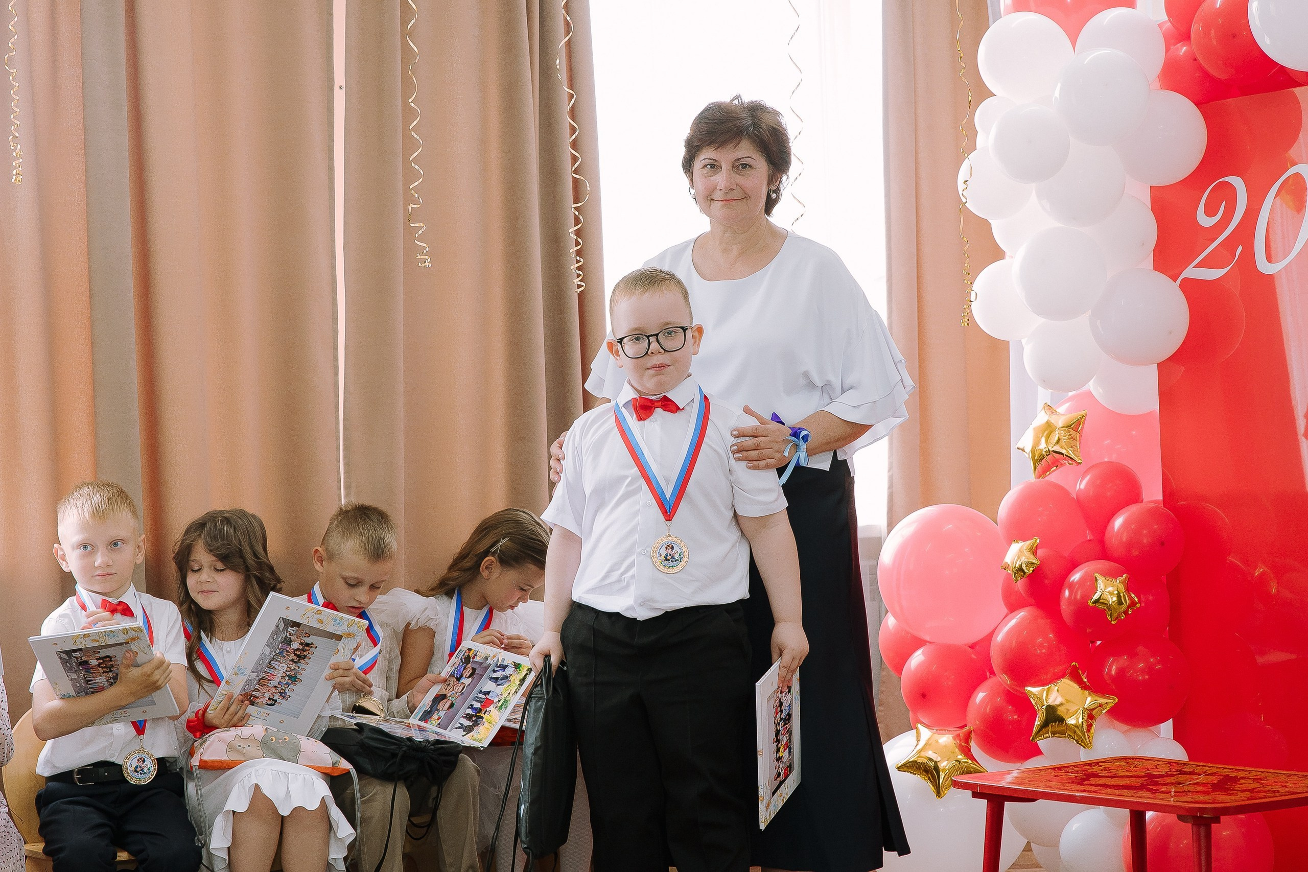 Выпускной в ДС 26. Выпускные альбомы Натальи Бутко: Новороссийск, Анапа, Геленджик