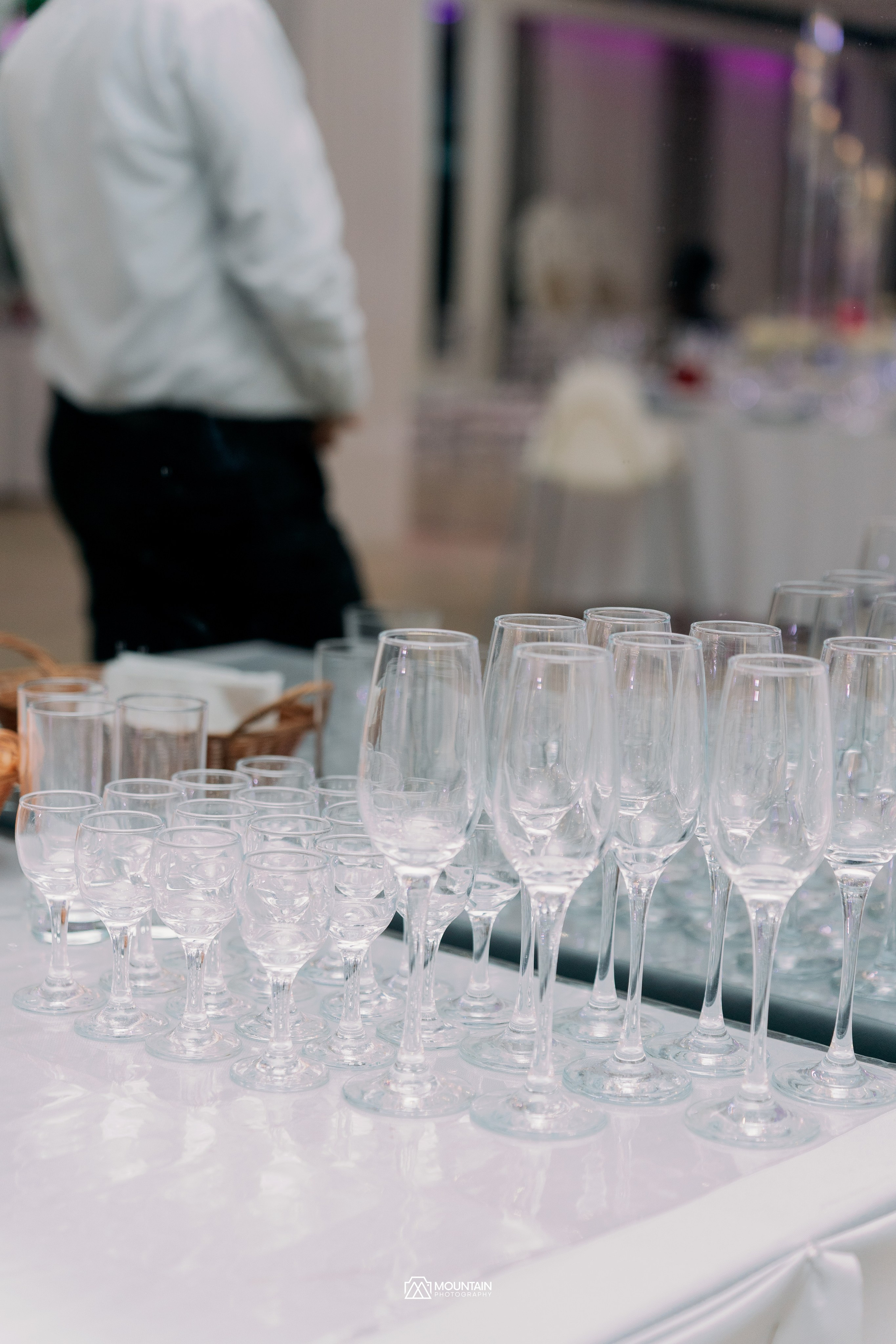 Cletus And Karabo. Я занимаюсь событийной, свадебной, товарной, студийной… фотографией