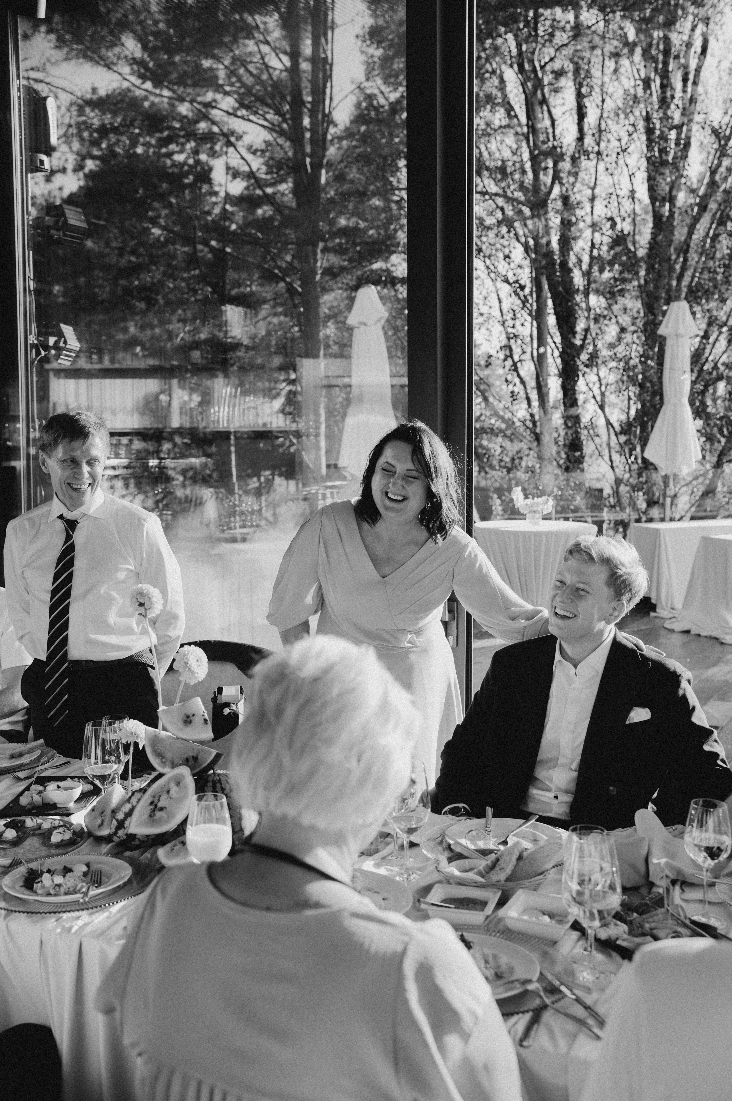 На берегу залива. Свадебный фотограф в Санкт-Петербурге, Москве, СПб Сергей Поддубный