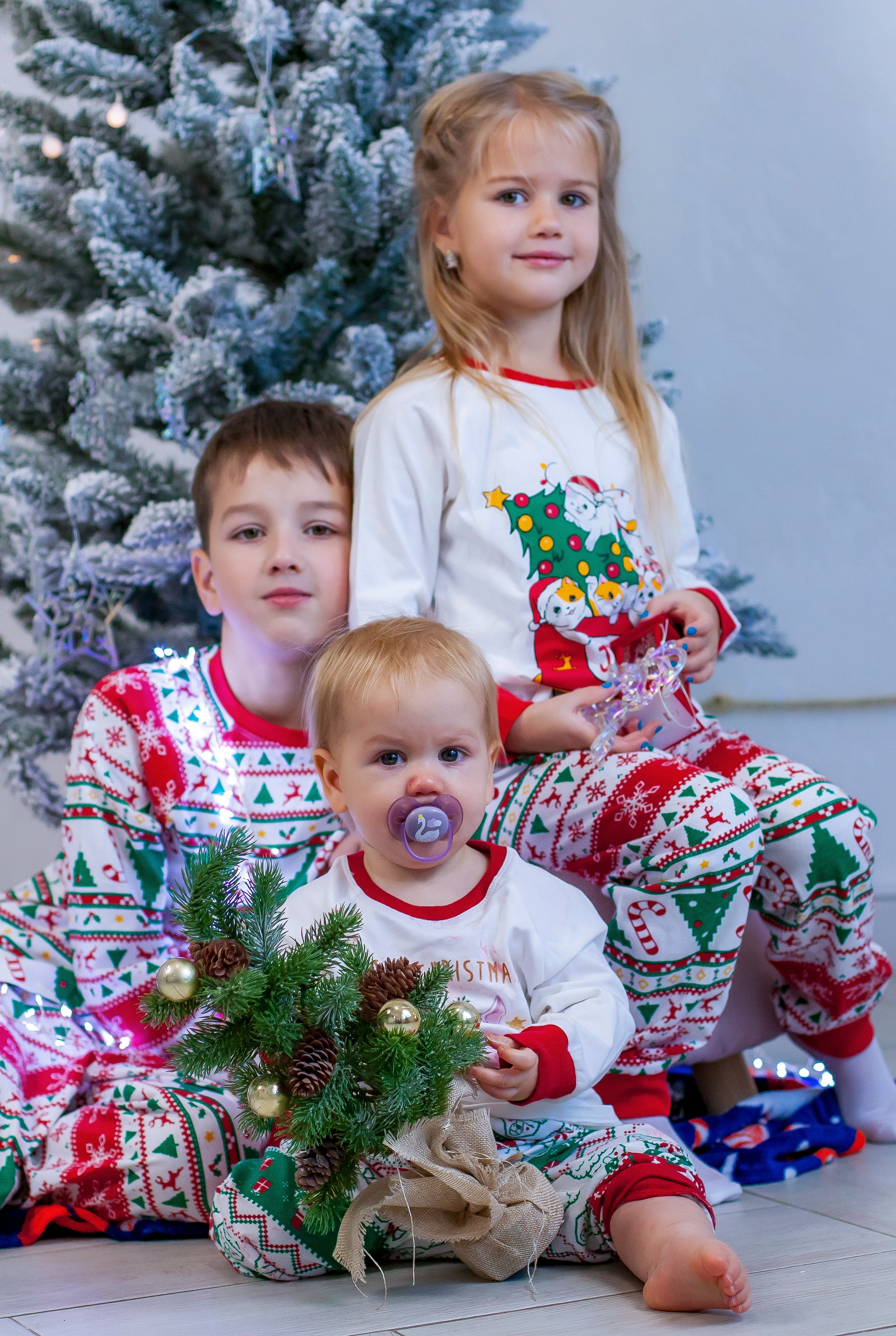 Семейная фотосессия Екатерины, Дмитрия, Ивана, Анны и Марии. Фотограф Люся Воробьева