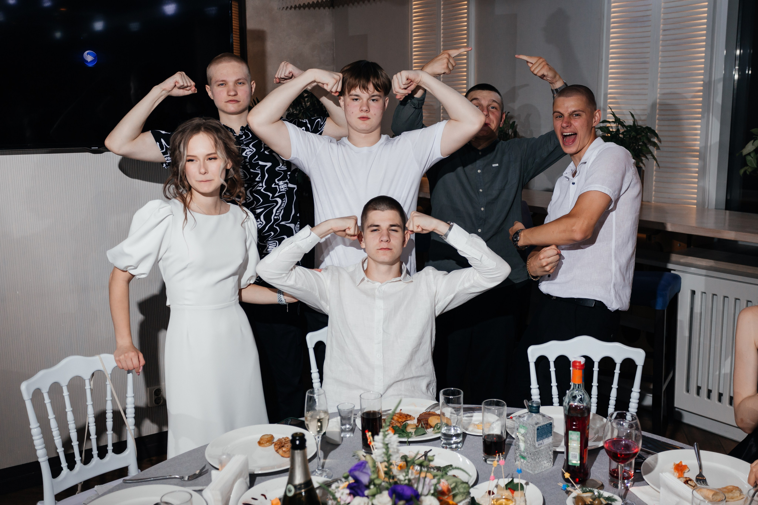 Выпускной 11 «А». Школа № 42. Свадебный фотограф в Краснодаре Николай Крауз