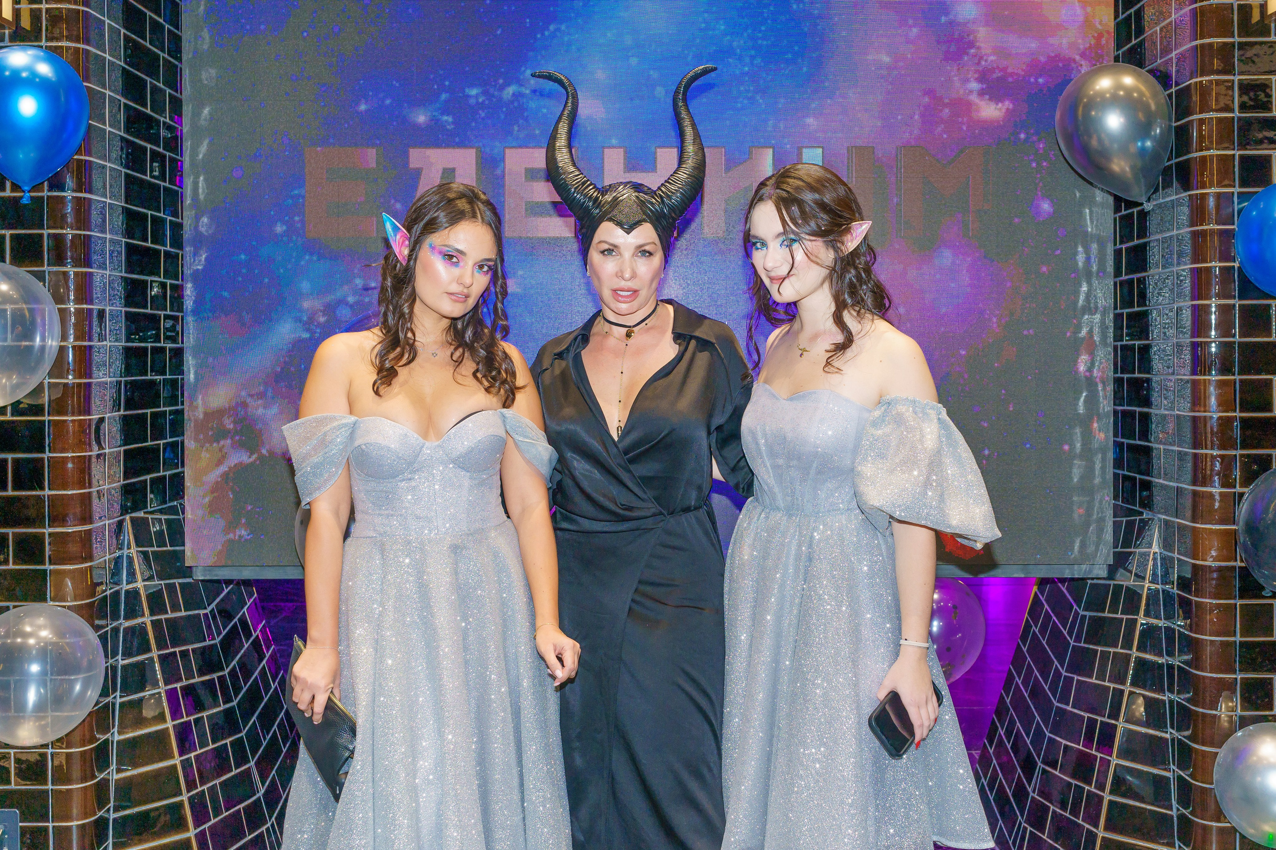 Взрослый день рождения. Photomantis