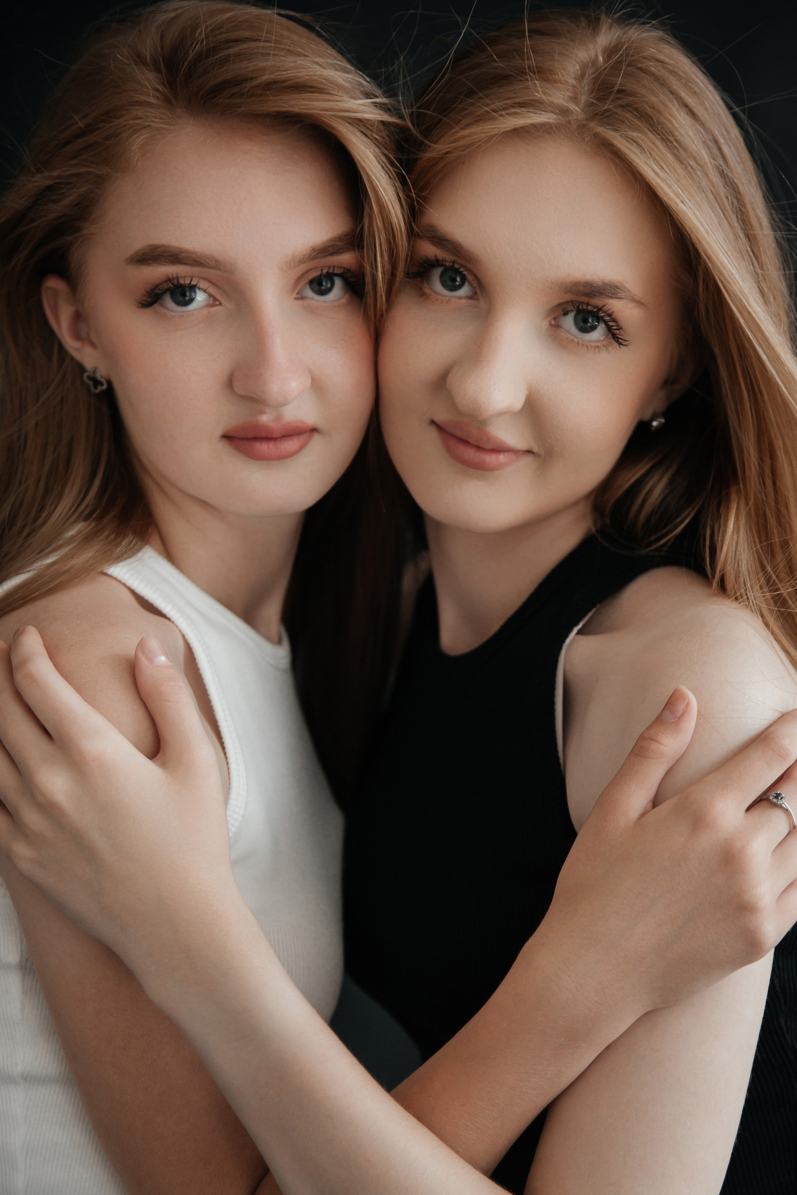 СЁСТРЫ. Фотограф в Киселёвске Татьяна Трухалева