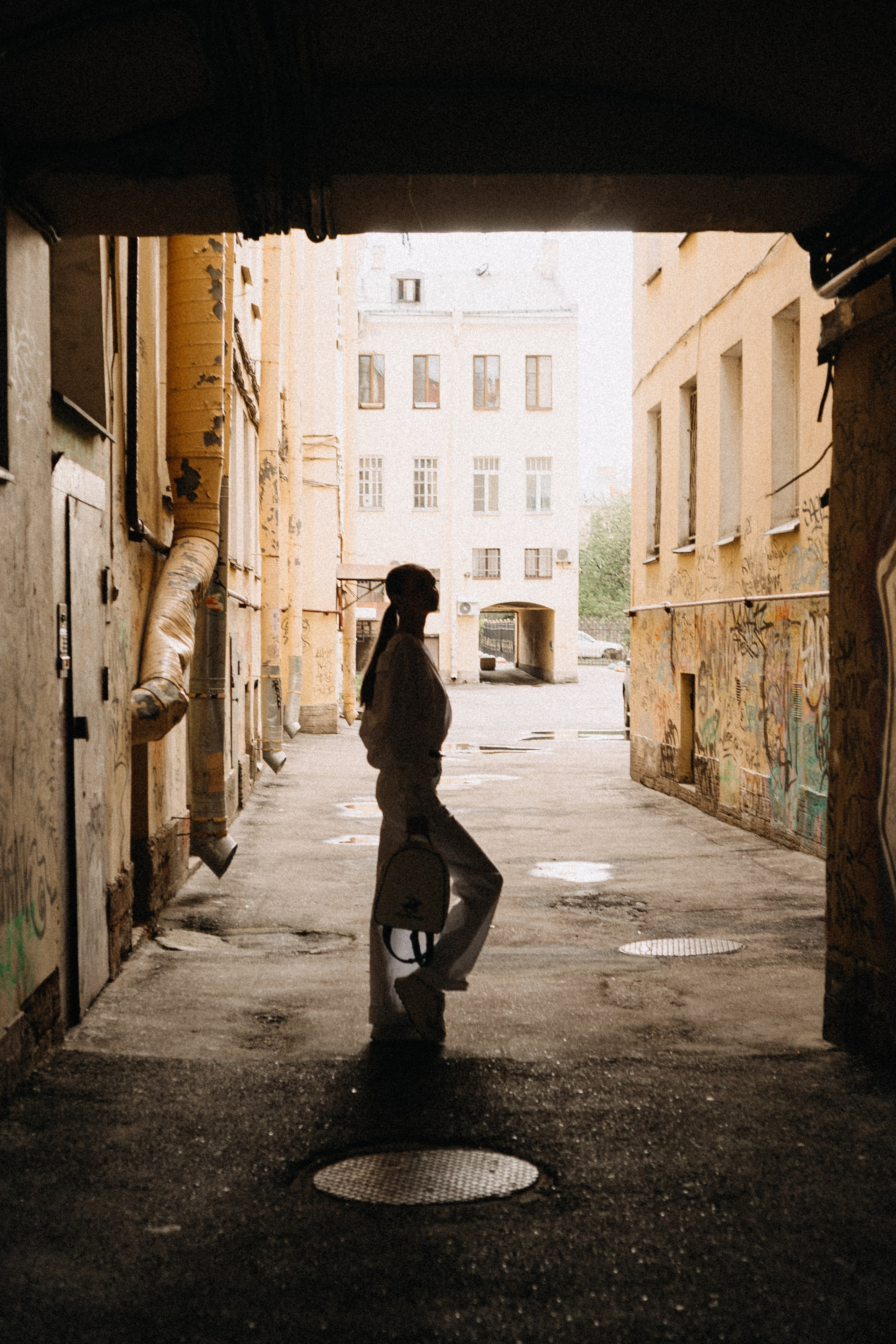 МЫ ГУЛЯЛИ ПРО КРЫШАМ ПИТЕРА. Профессиональный фотограф, Санкт-Петербург — Виктория Богомолова