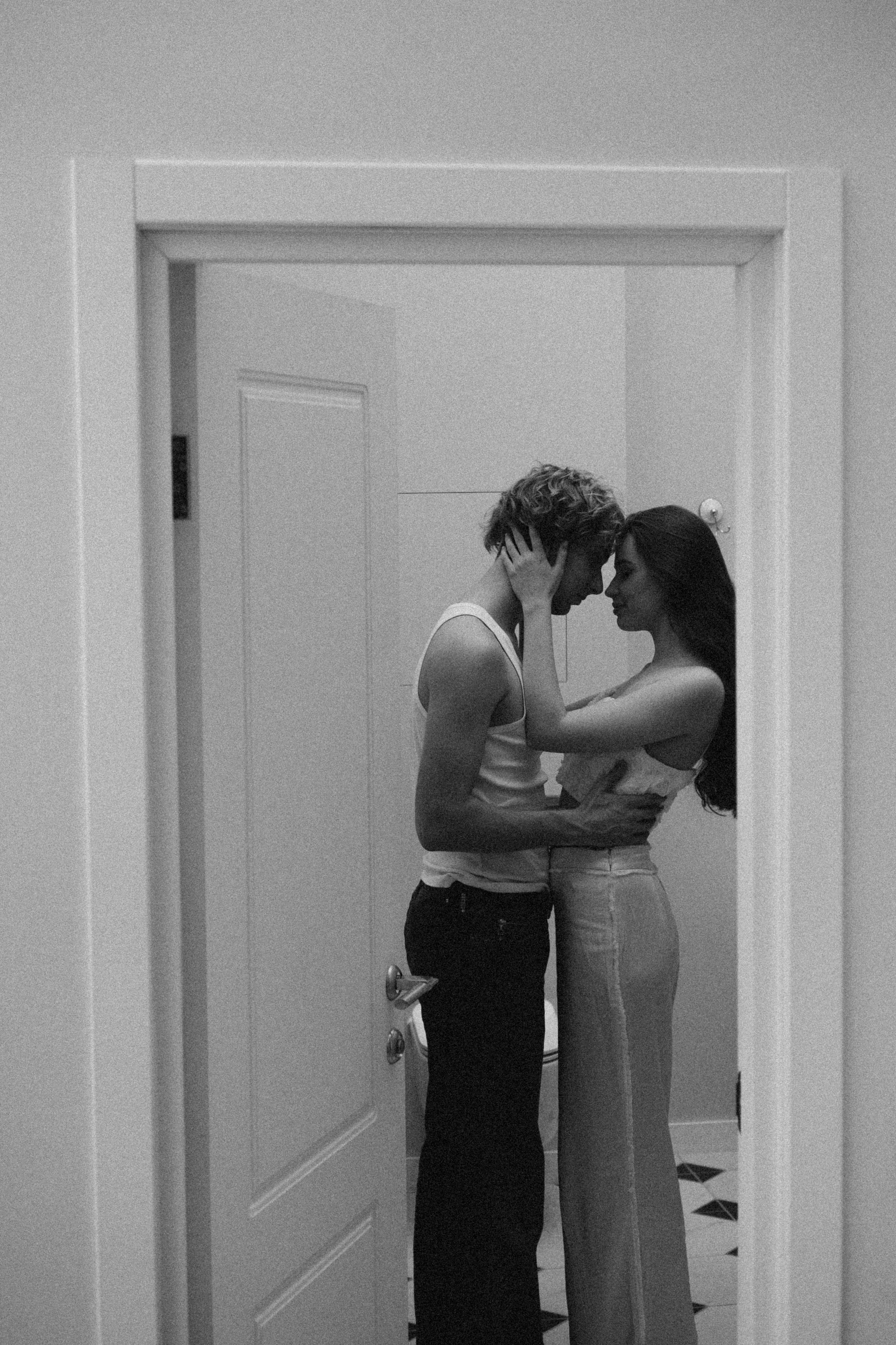 СВАДЕБНАЯ СЬЕМКА В ОТЕЛЕ. СБОРЫ ЖЕНИХА И НЕВЕСТЫ И ТАКЖЕ ТОР И ПОДГОТОВКА К ПРОГУЛКЕ. Профессиональный фотограф, Санкт-Петербург — Виктория Богомолова