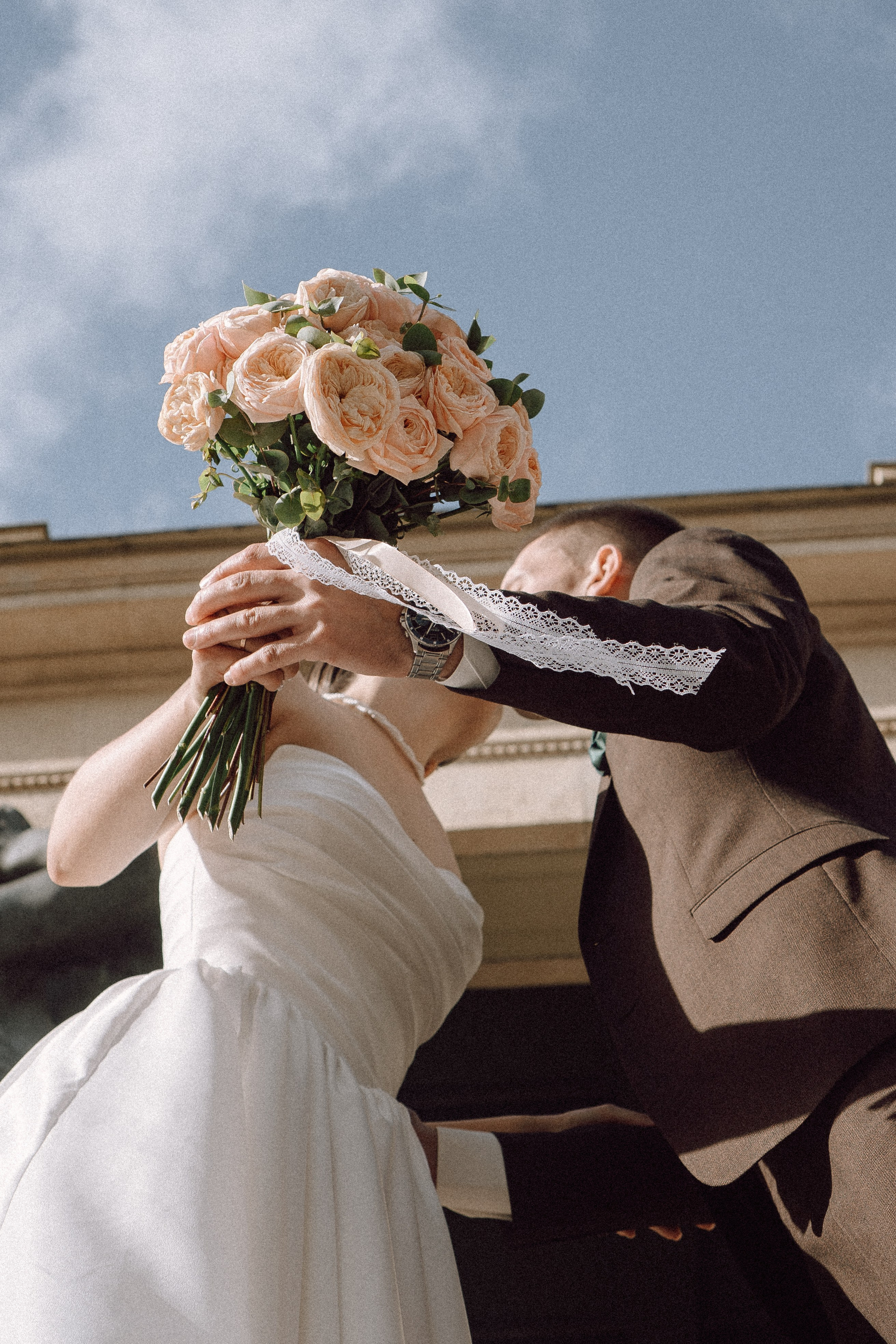 СВАДЕБНАЯ ПРОГУЛКА В САНТК-ПЕТЕРБУРГЕ (ИСАКИЕВСКИЙ СОБОР, ЗИМНЯЯ КАНАВКА, ЭРМИТАЖ И БОЛЬШАЯ МОРСКАЯ УЛИЦА). Профессиональный фотограф, Санкт-Петербург — Виктория Богомолова