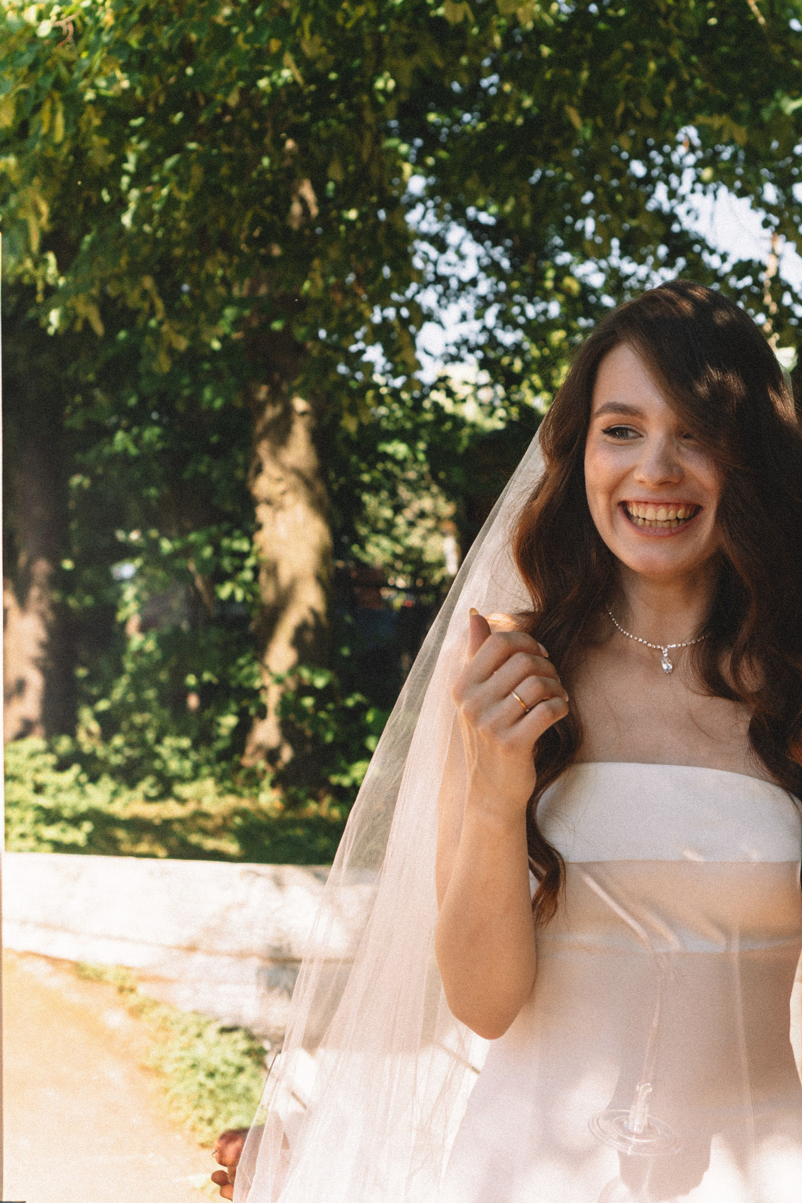 СВАДЕБНАЯ СЬЕМКА В ПЕТЕРГОФЕ И СЬЕМКА РЕПОРТАЖА В ЗАГСЕ ПЕТЕРГОФА. Профессиональный фотограф, Санкт-Петербург — Виктория Богомолова