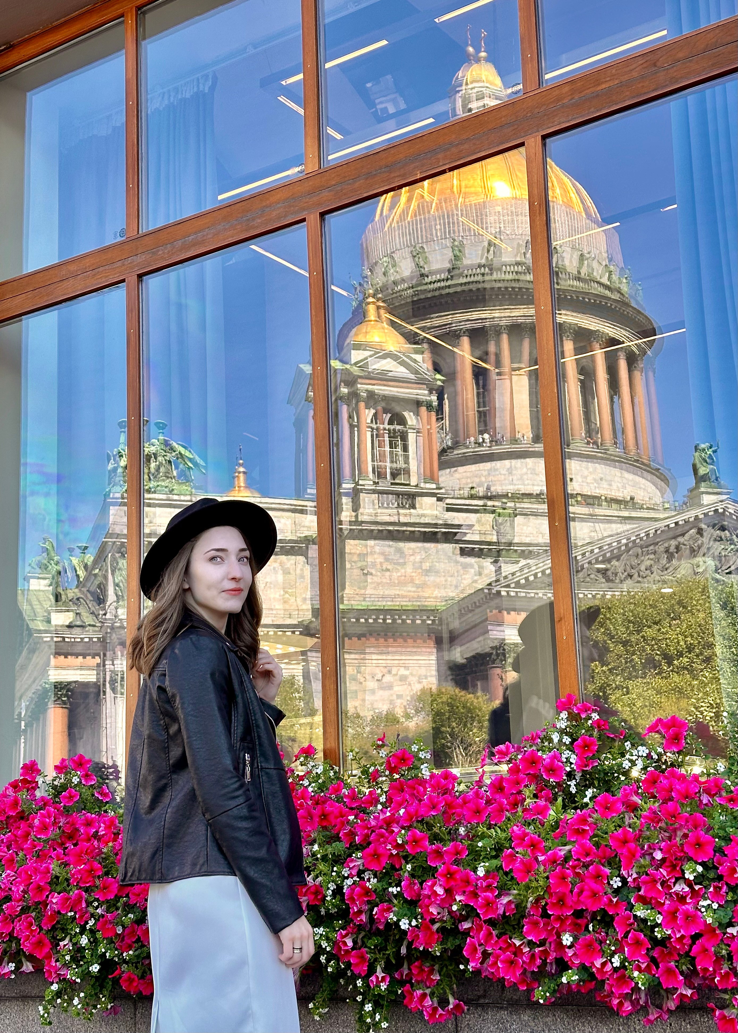 Прогулка Астория — Зеркальный дворик — Новая Голландия. КОНТЕНТ |БРЕНД фотограф Санкт-Петербург — Жанна Олтаржевская