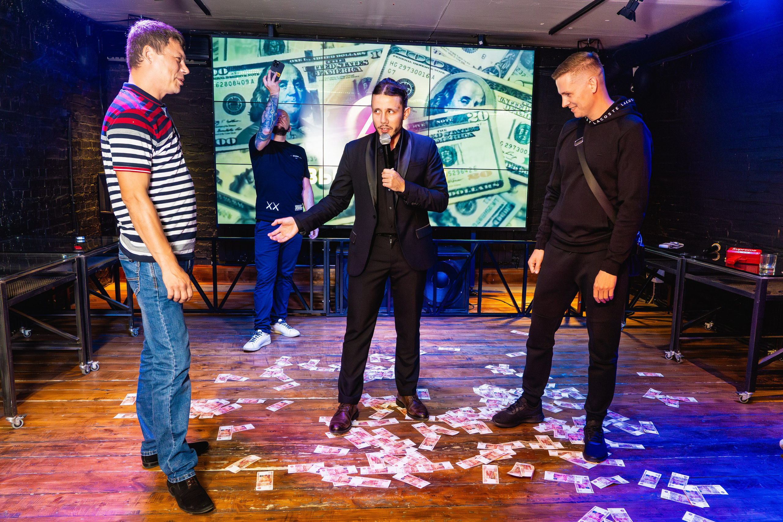 Выпускной Delta. Занимаюсь профессиональной фотографией и живу рядом с Байкалом. Работаю в разных жанрах