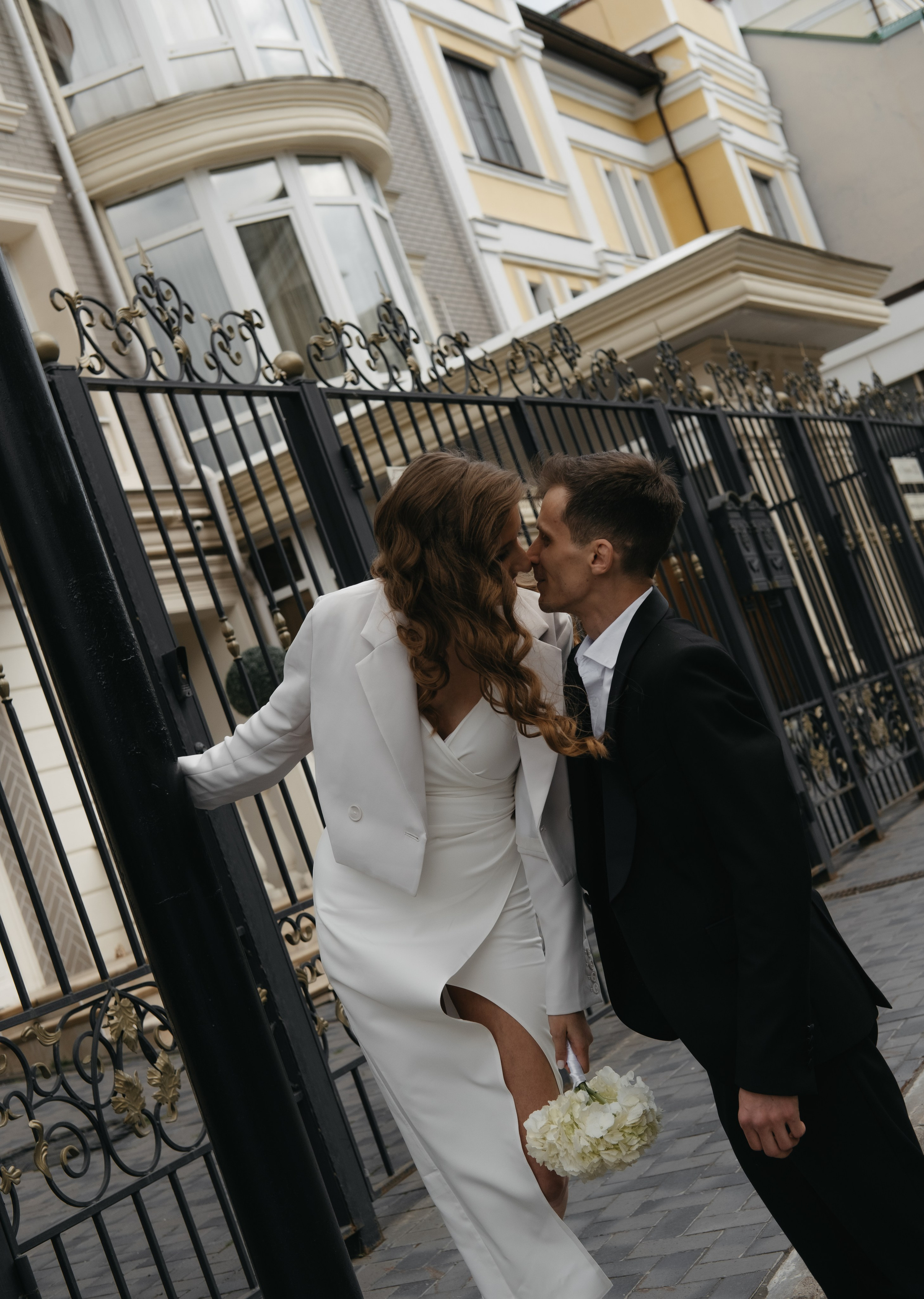 Теперь семья. Обо мне