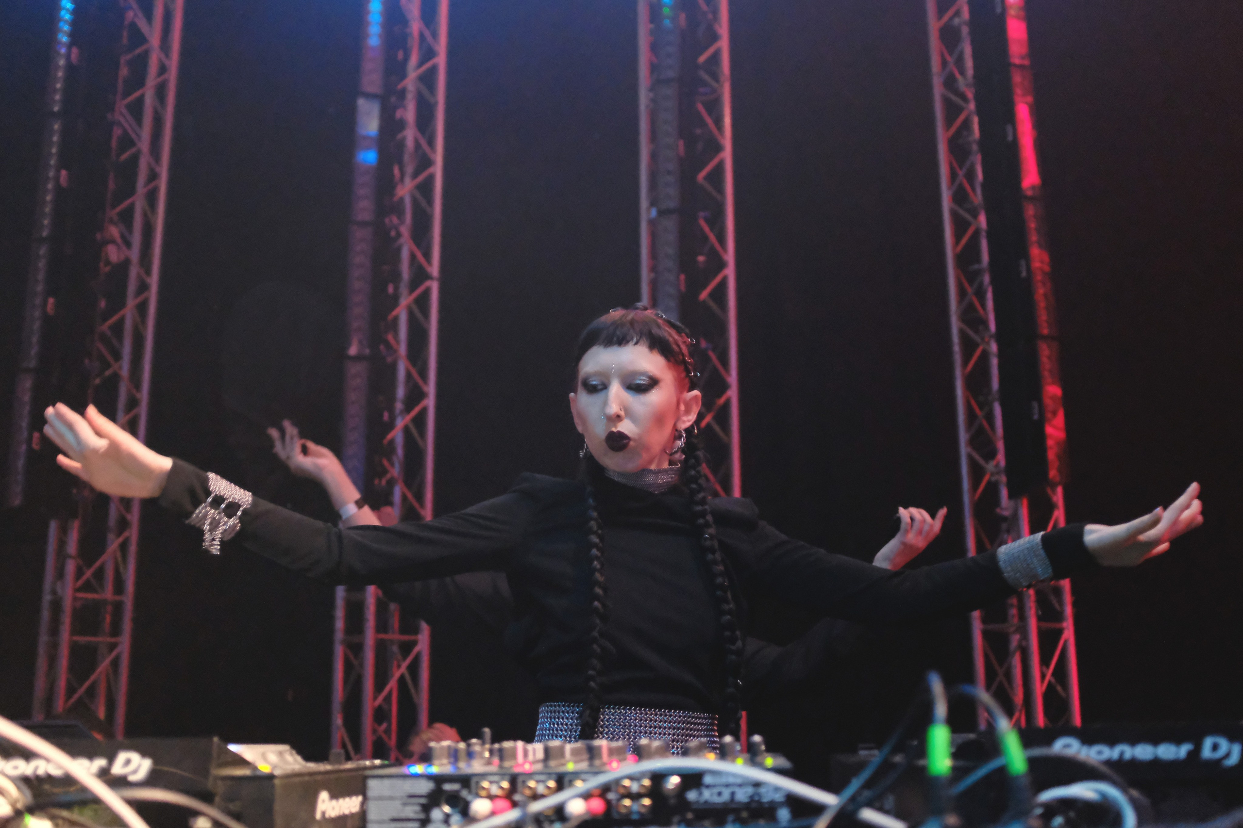 Gamma people. Гости и участники фестиваля GAMMA 6 июля 2025. Репортажный фотограф в Санкт-Петербурге Даниил Могута