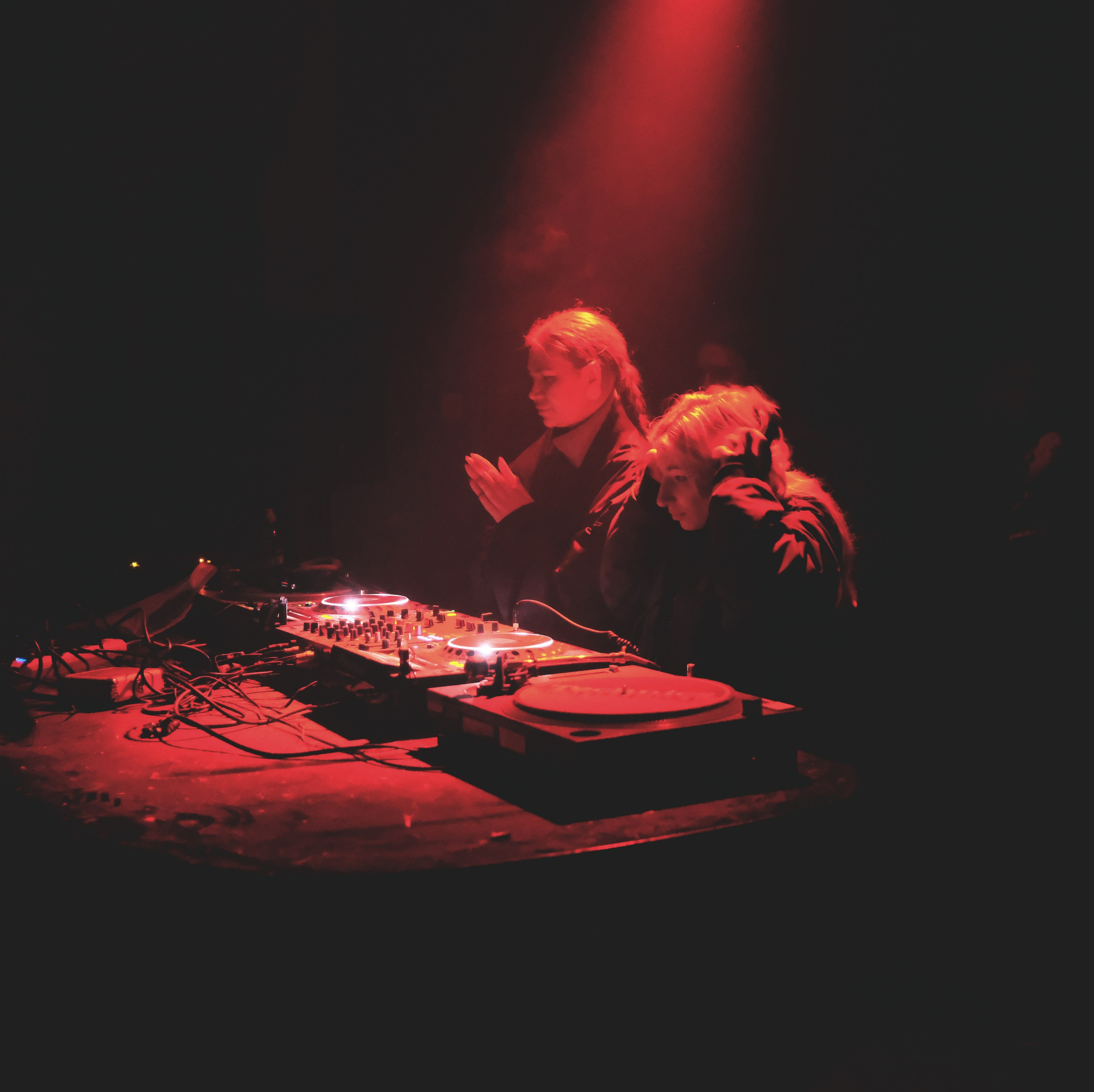 БАШНЯ: Противостояние. Репортажный фотограф в Санкт-Петербурге Даниил Могута