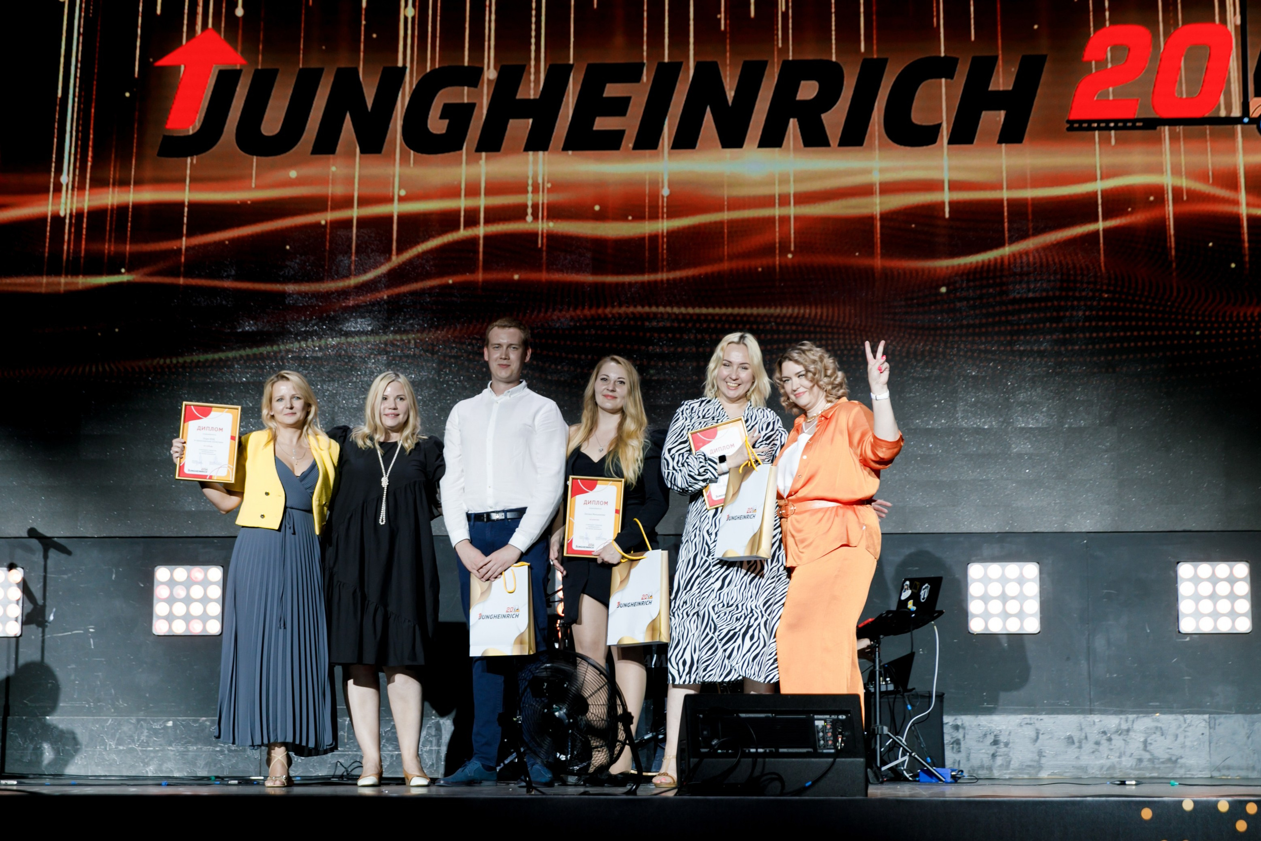 Jungheinrich 20 лет. Свадебный фотограф Москва Европа Мария Коренчук