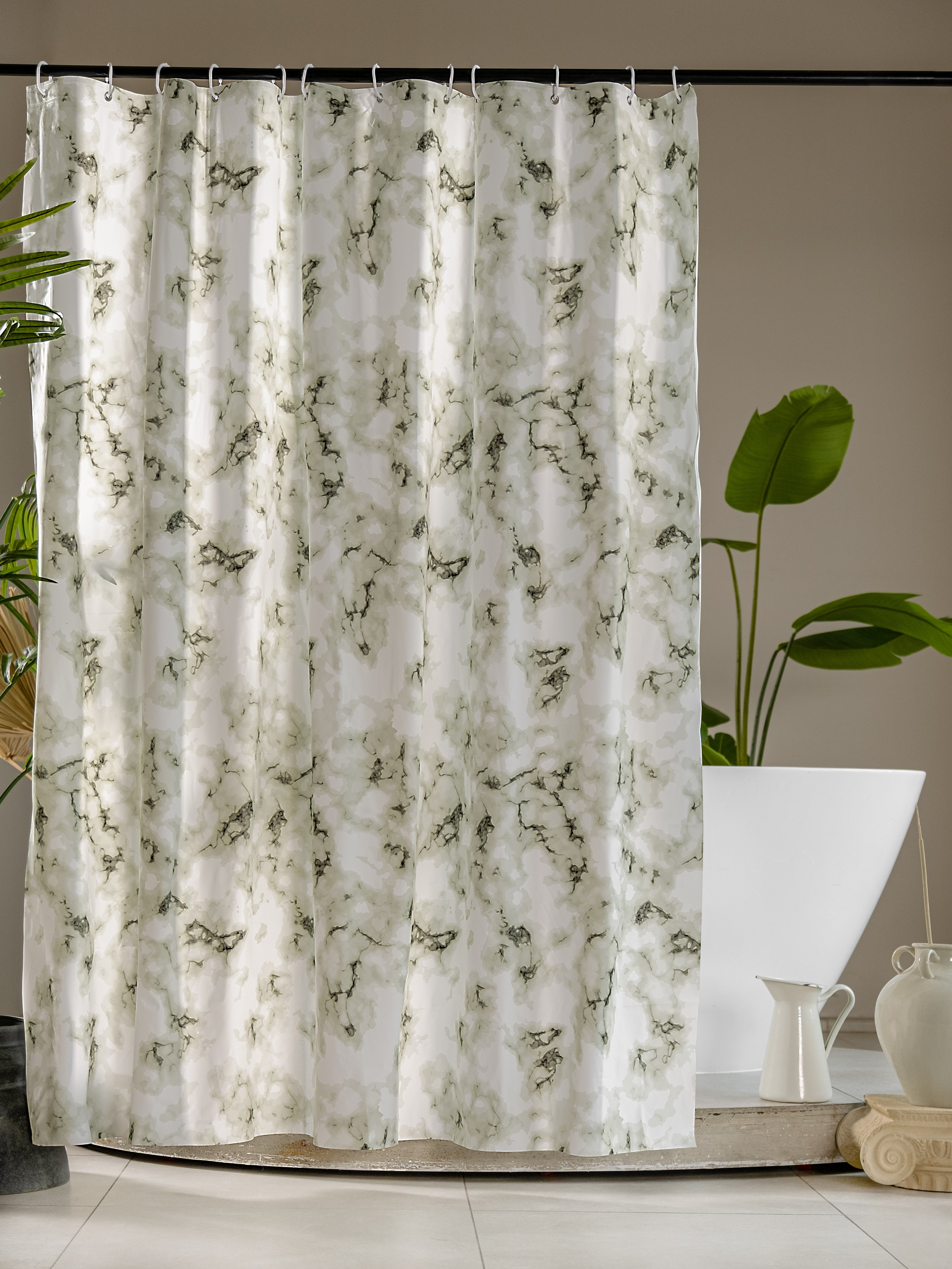 Шторки для ванной и душа. Я  фотограф. Работаю в городе Москва,