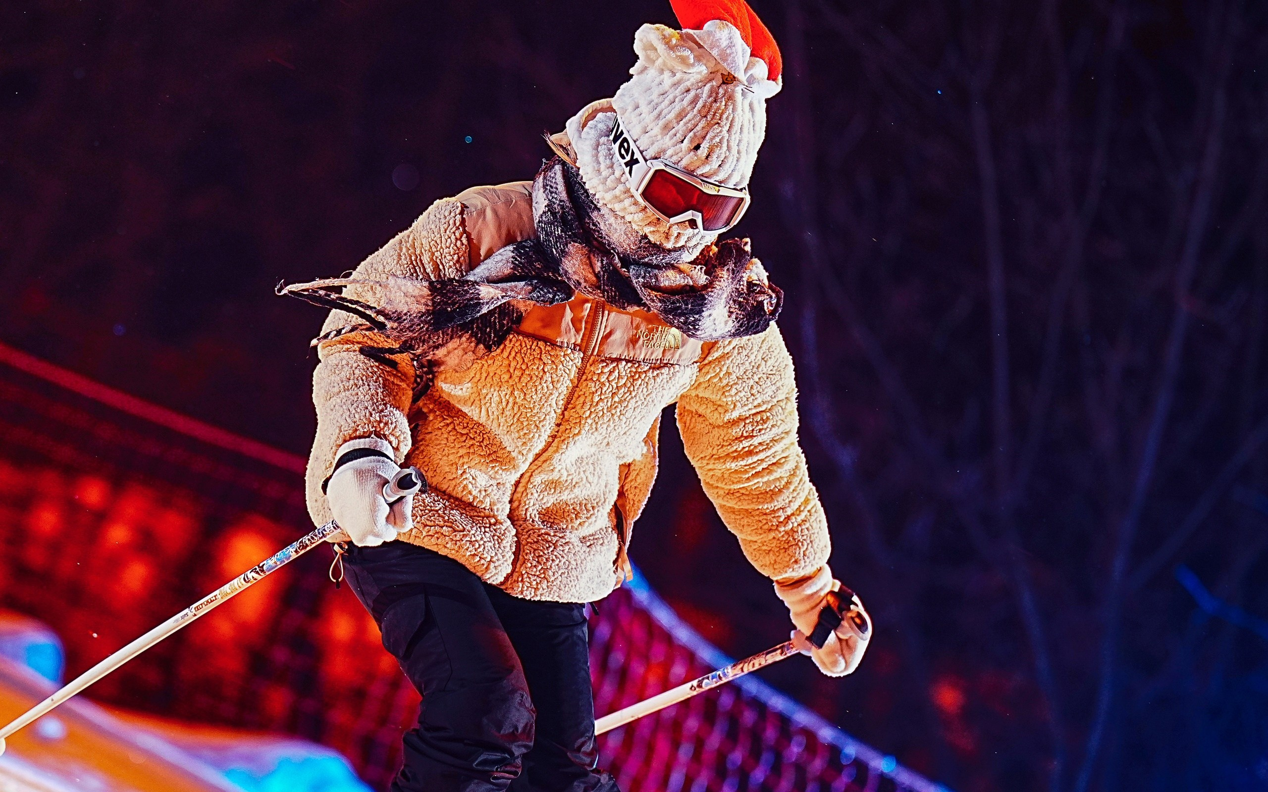 Вечерняя съёмка на склонах с использованием внешних вспышек. Фотограф Студитский Евгений