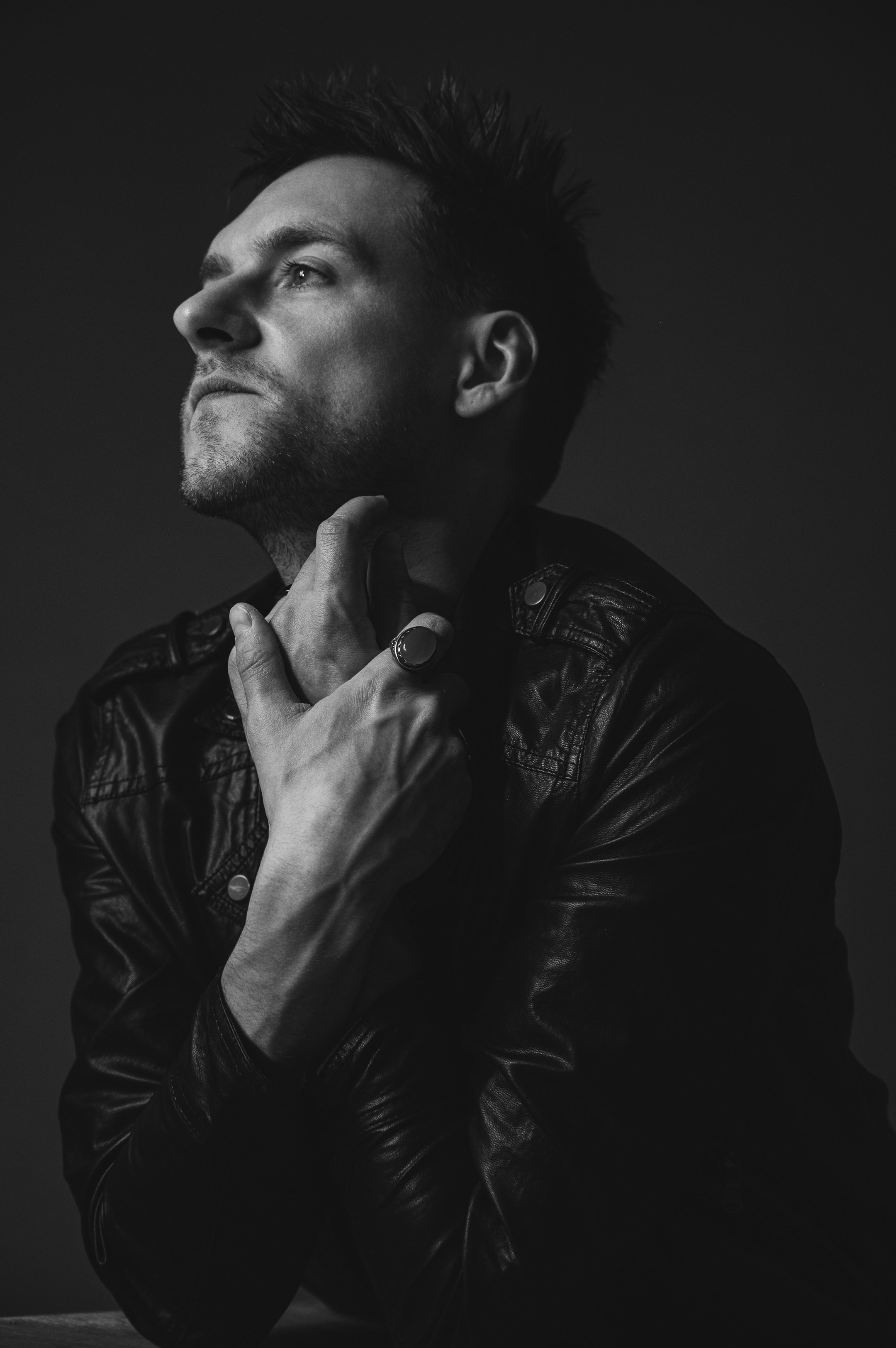 Мужской портрет. Мир живой фотографии о Вас и для Вас