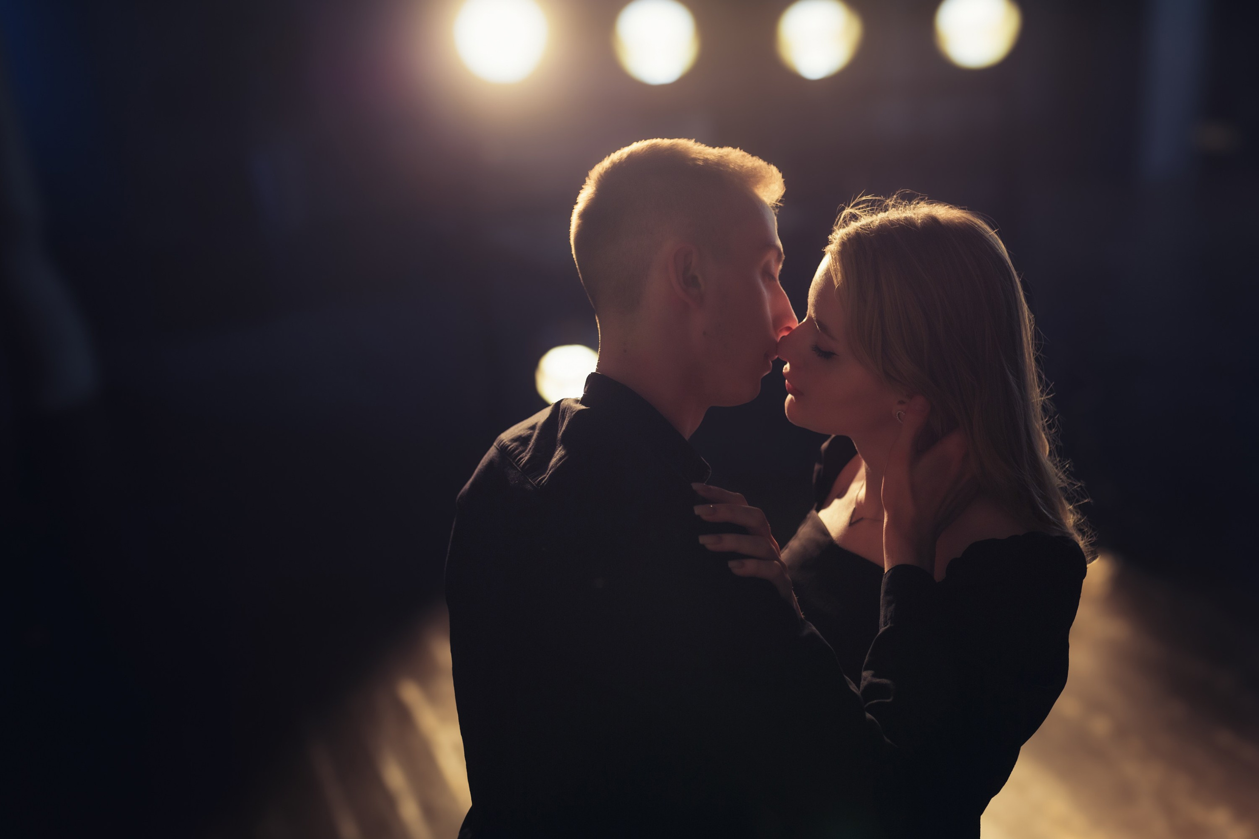 ПАРНЫЕ. Roman Photo