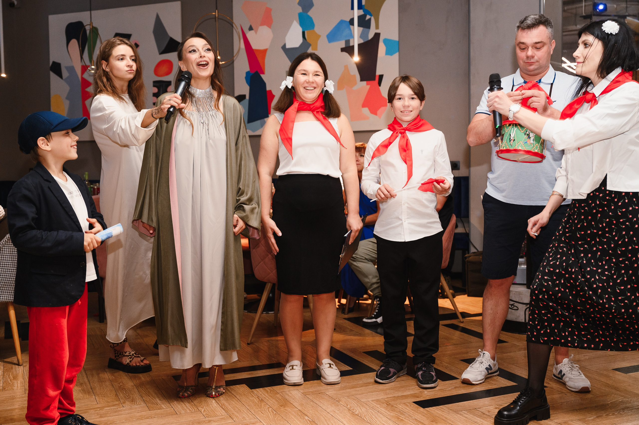 День рождения в формате выступления. Wedding and family photographer USA