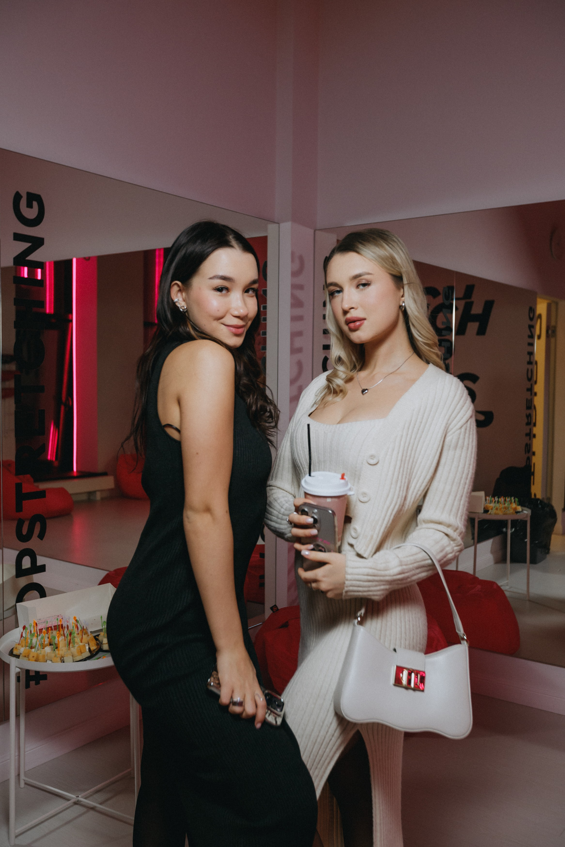 TOPSTRETCHING 2 YEARS. СВОИ. ФОТООТЧЕТЫ-СОБЫТИЯ-МЕСТА