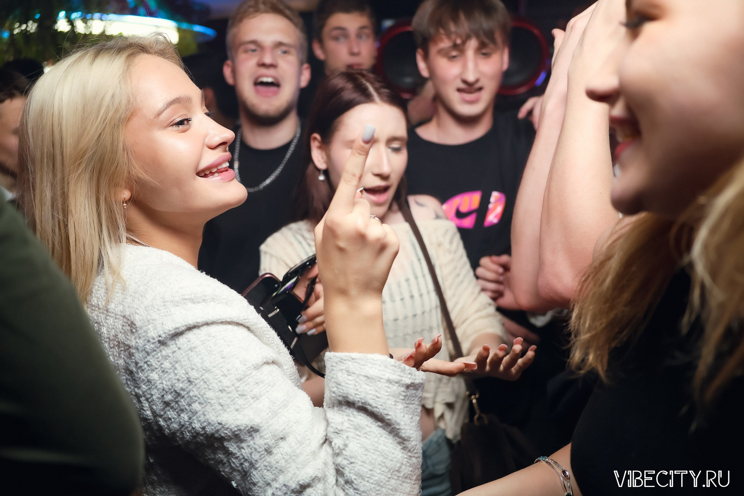 DOUBLE U. VIBECITY.RU Вайб Сити Ру Фоторепортажи Фотоотчеты Калининград