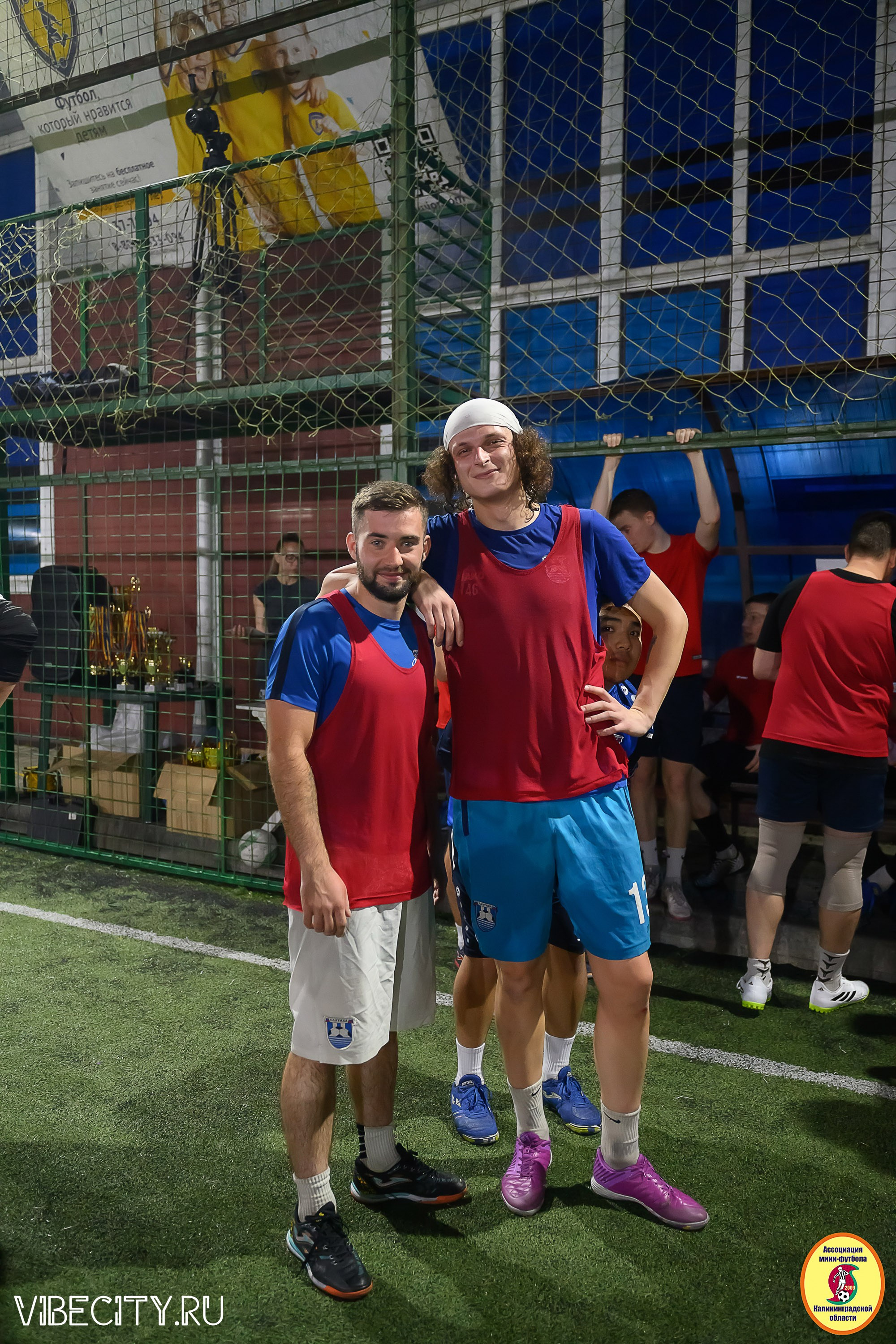 ФИНАЛЬНЫЕ ИГРЫ КУБКА МИНИ-ФУТБОЛЬНОЙ ЛИГИ И КУБКА КОРПОРАТИВНОЙ МФЛ 2025. VIBECITY.RU Вайб Сити Ру Фоторепортажи Фотоотчеты Калининград